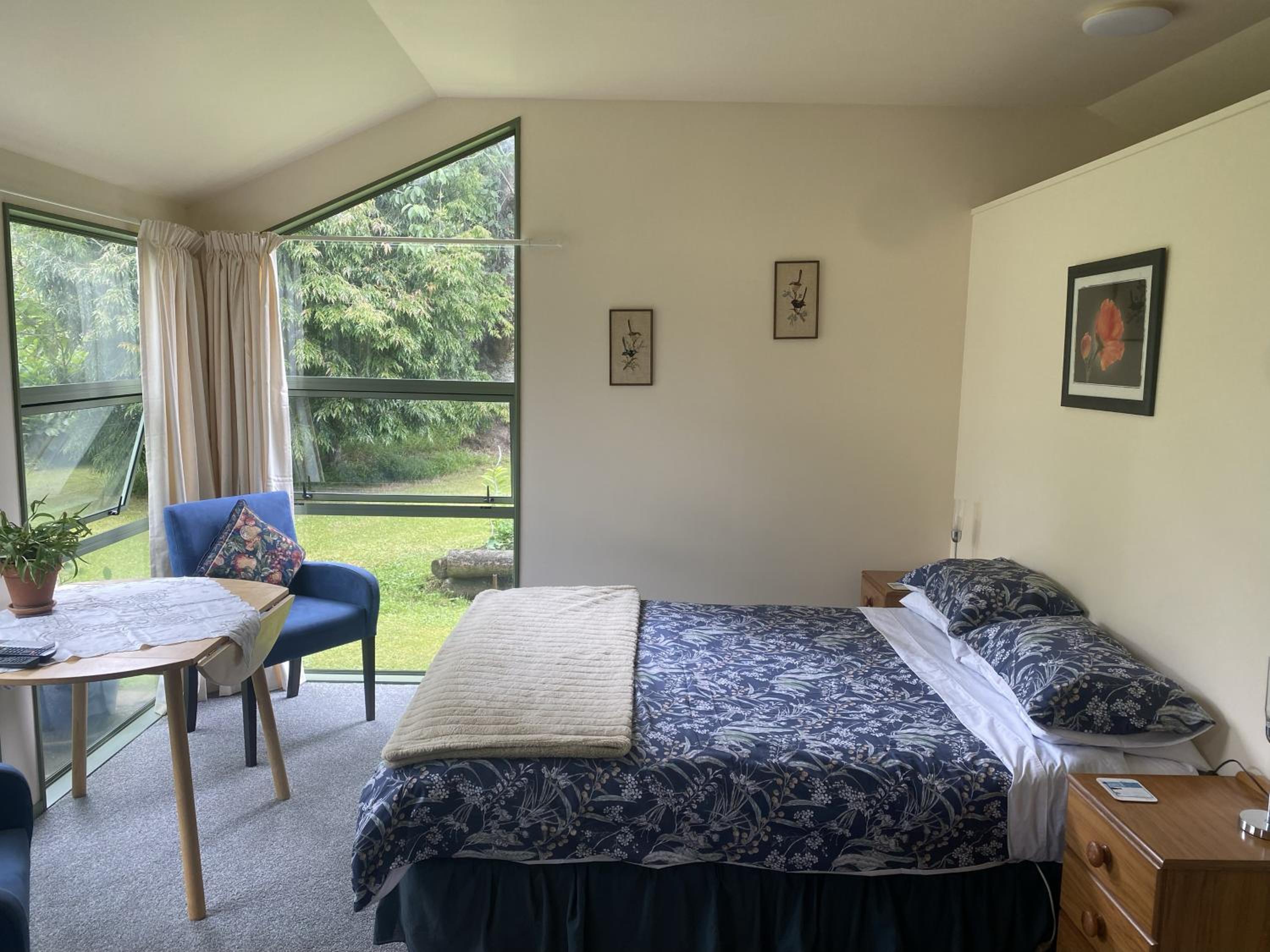Deluxe Double Room with Extra Bed - Photo 3
