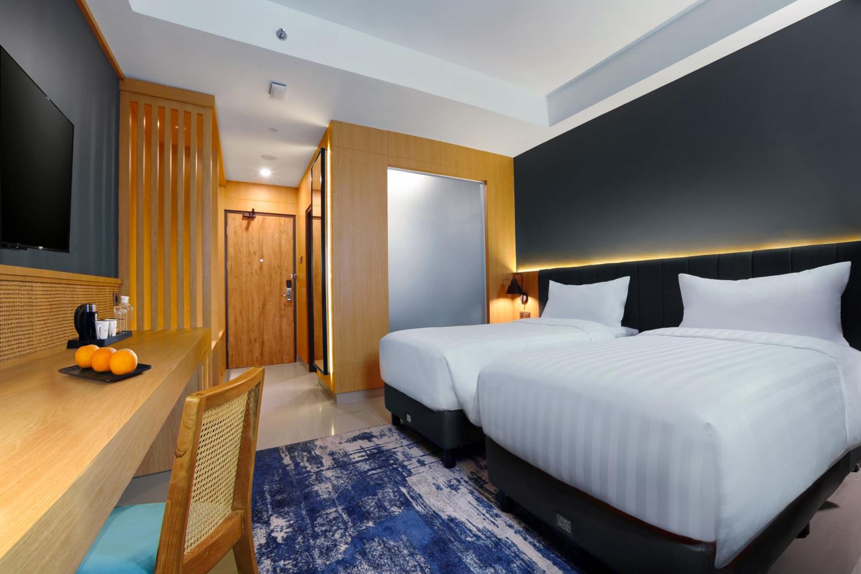 Deluxe Double or Twin Room - Photo 2