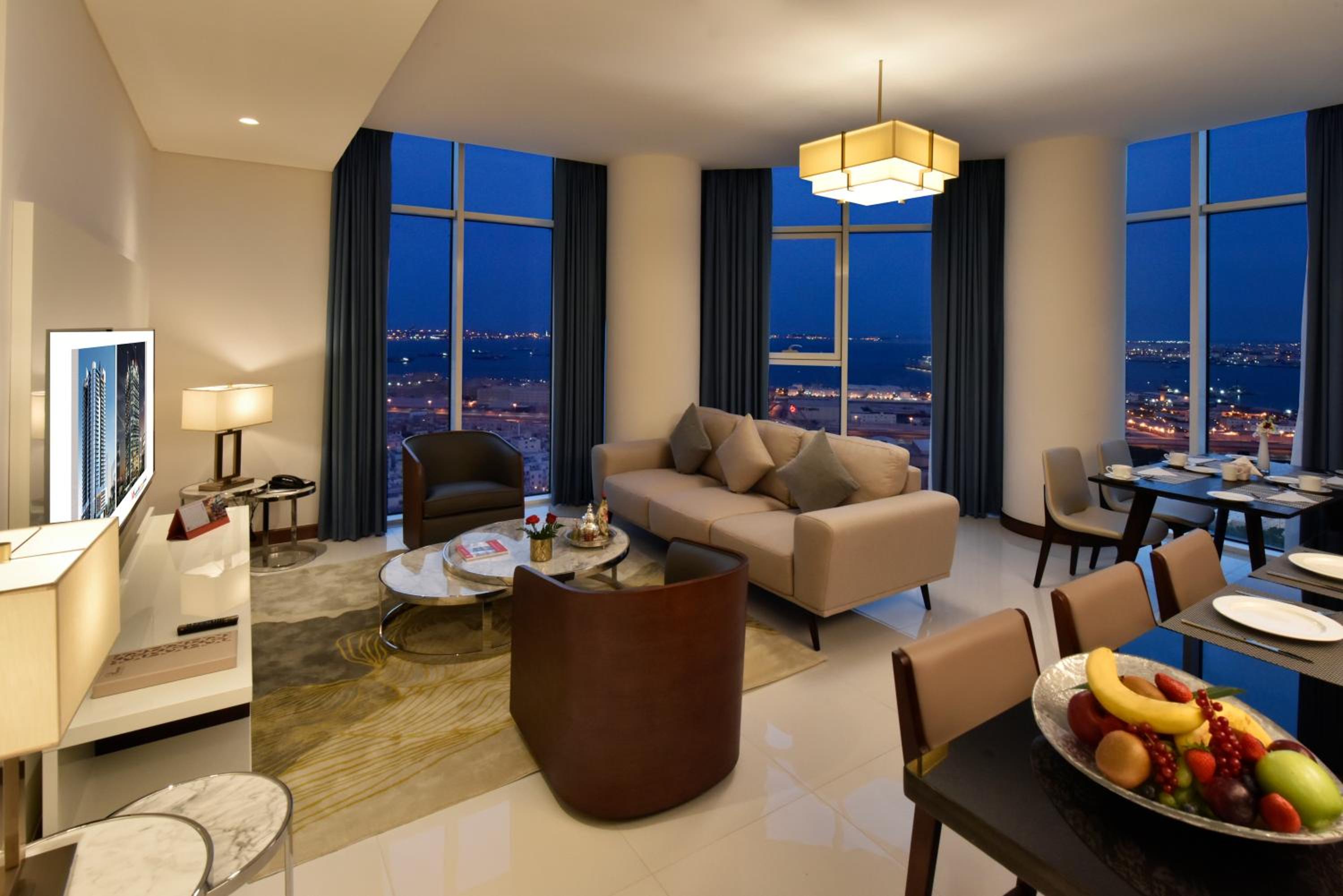 Two-Bedroom Suite - Photo 3