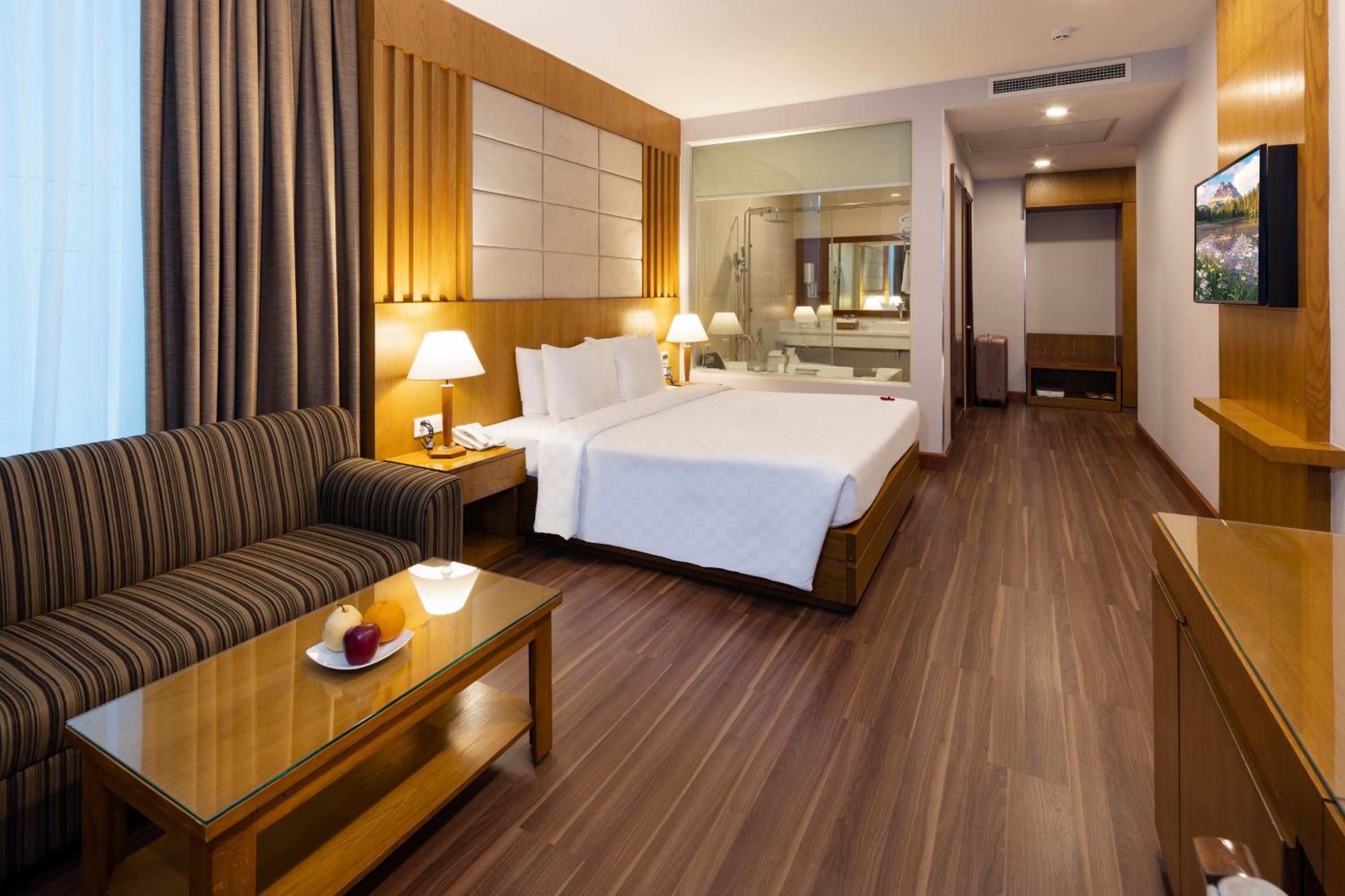 Eden Suite with City View and daily afternoon tea