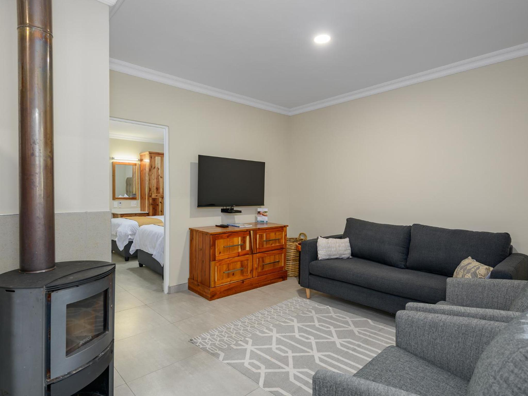 Two Bedroom Villa with Patio photo 1