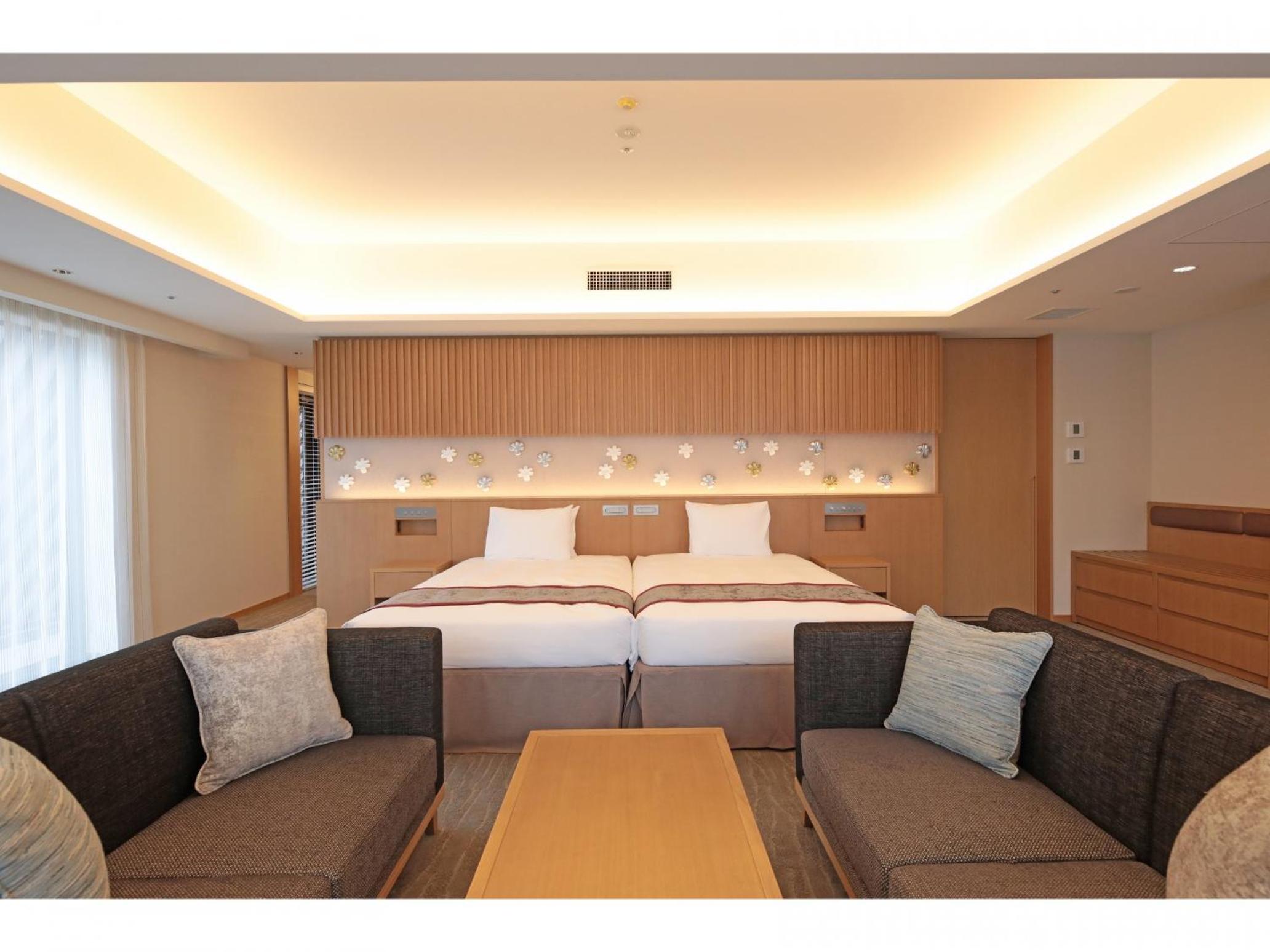 Junior Suite - Non-Smoking