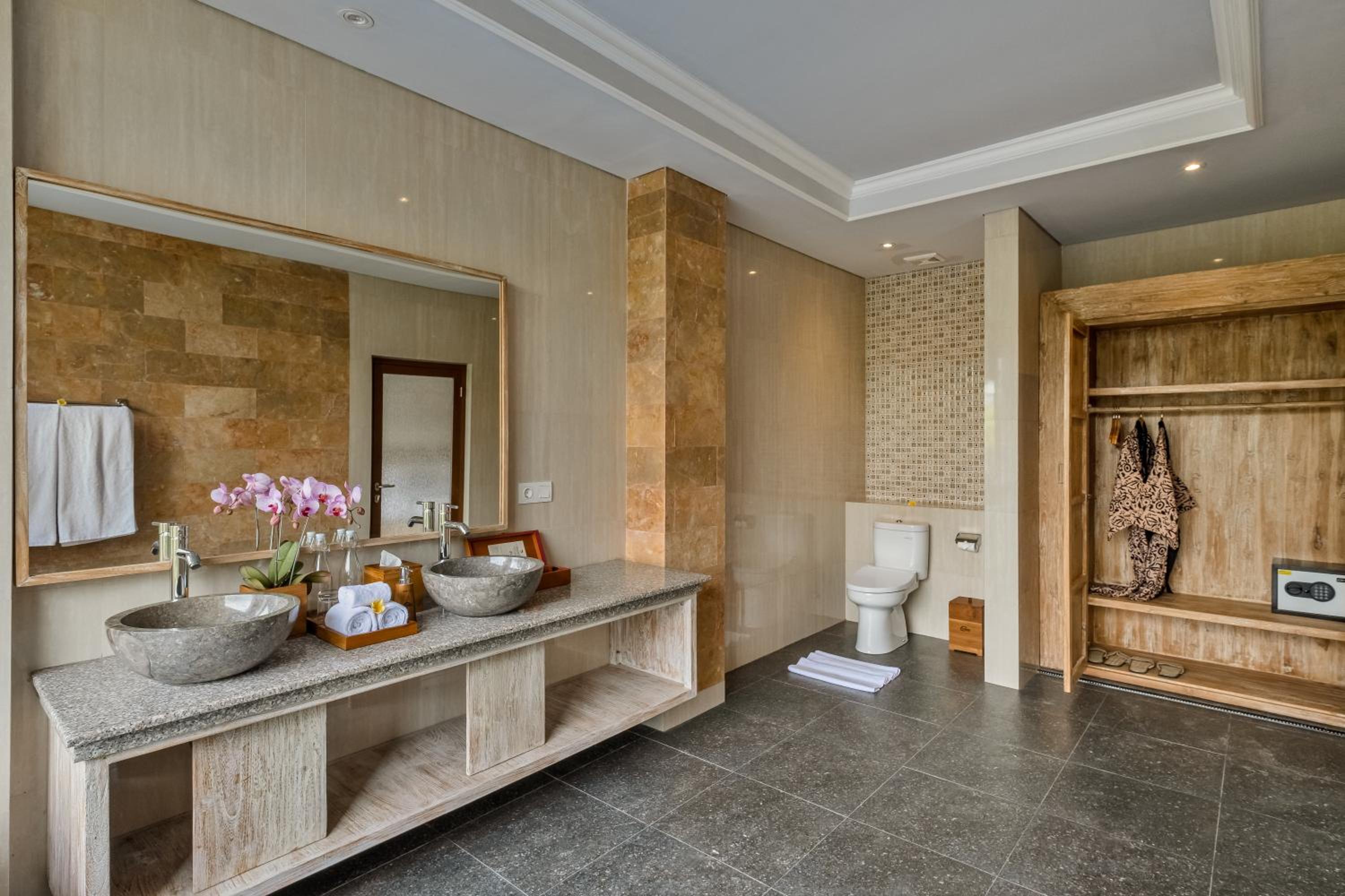 Junior Suite - Photo 18