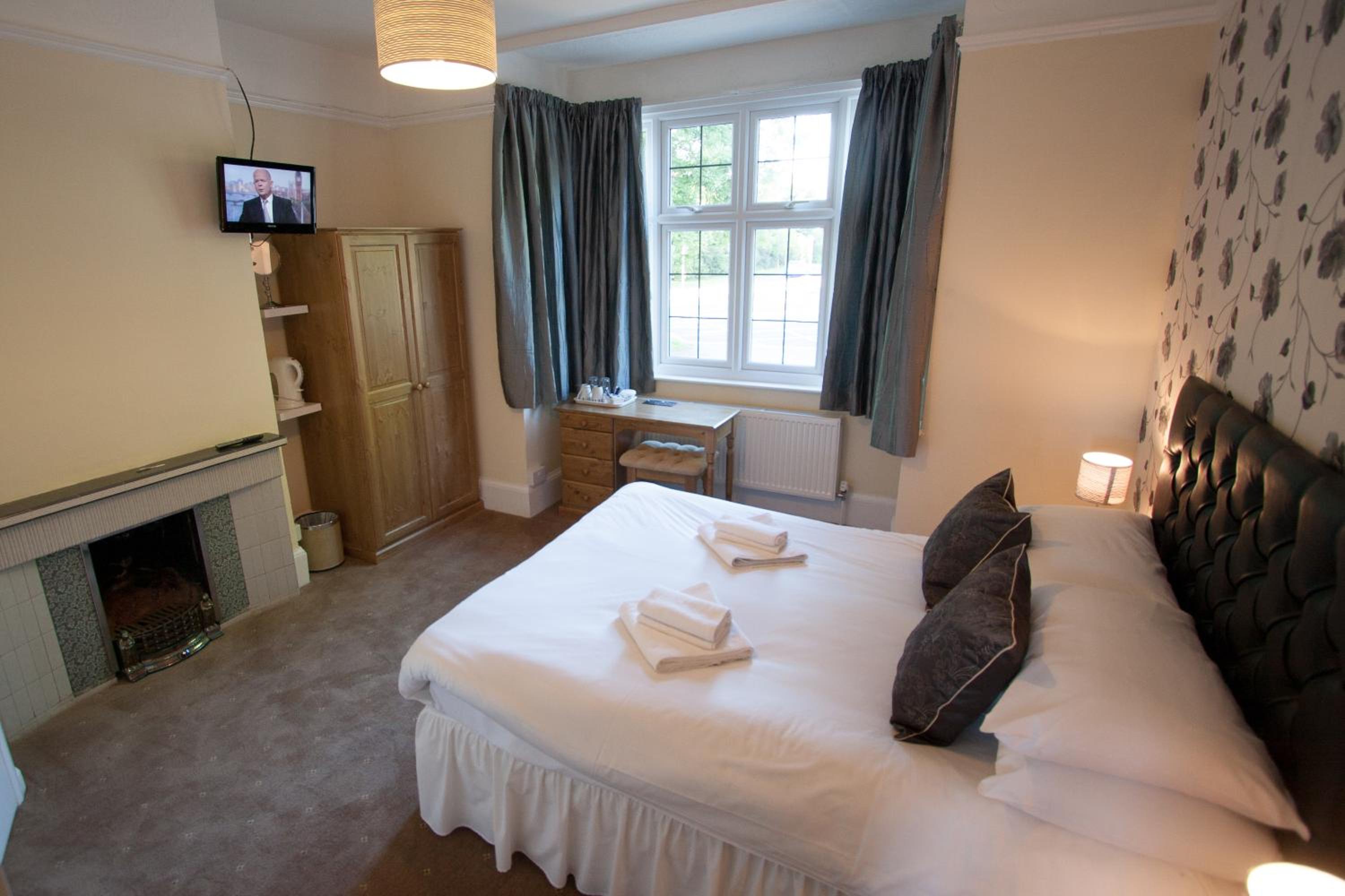 Double En-suite  - Photo 15