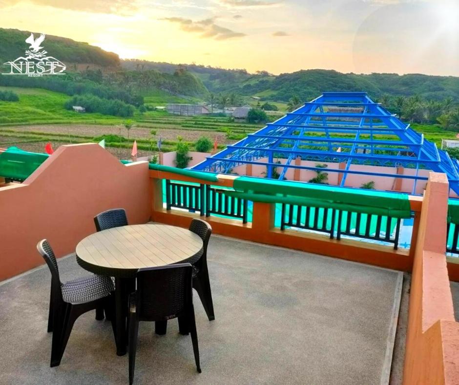 Deluxe Double or Twin Room with Pool View photo 2