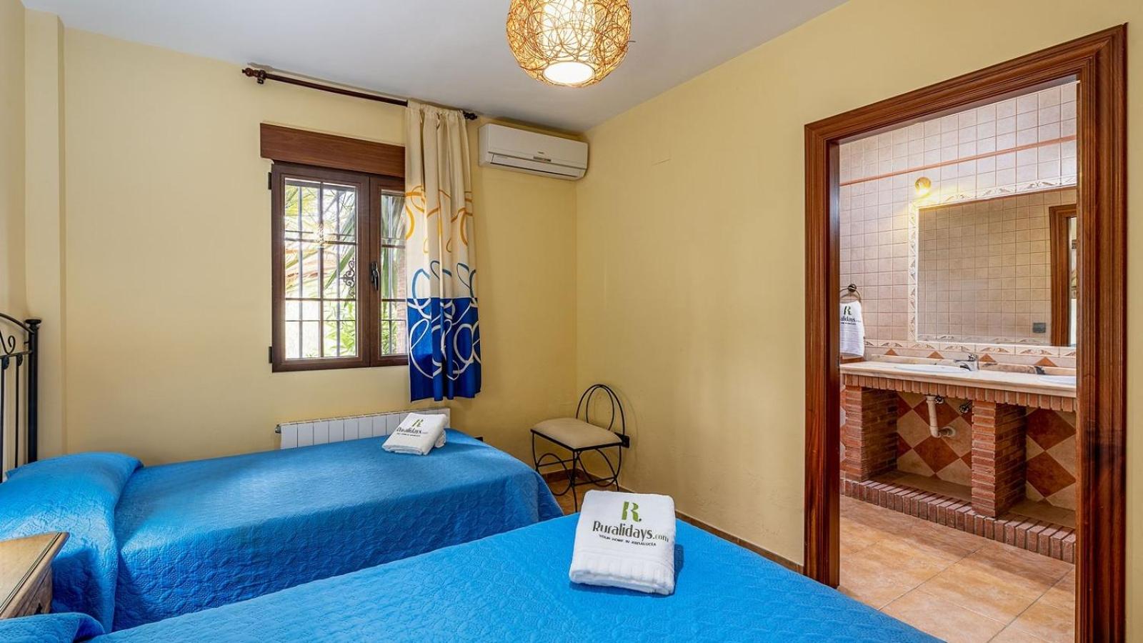 Casa de cuatro habitaciones