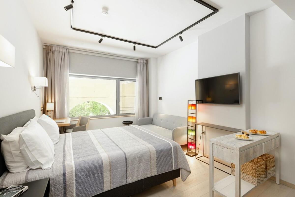 Two-Bedroom Apartment with Sea View
