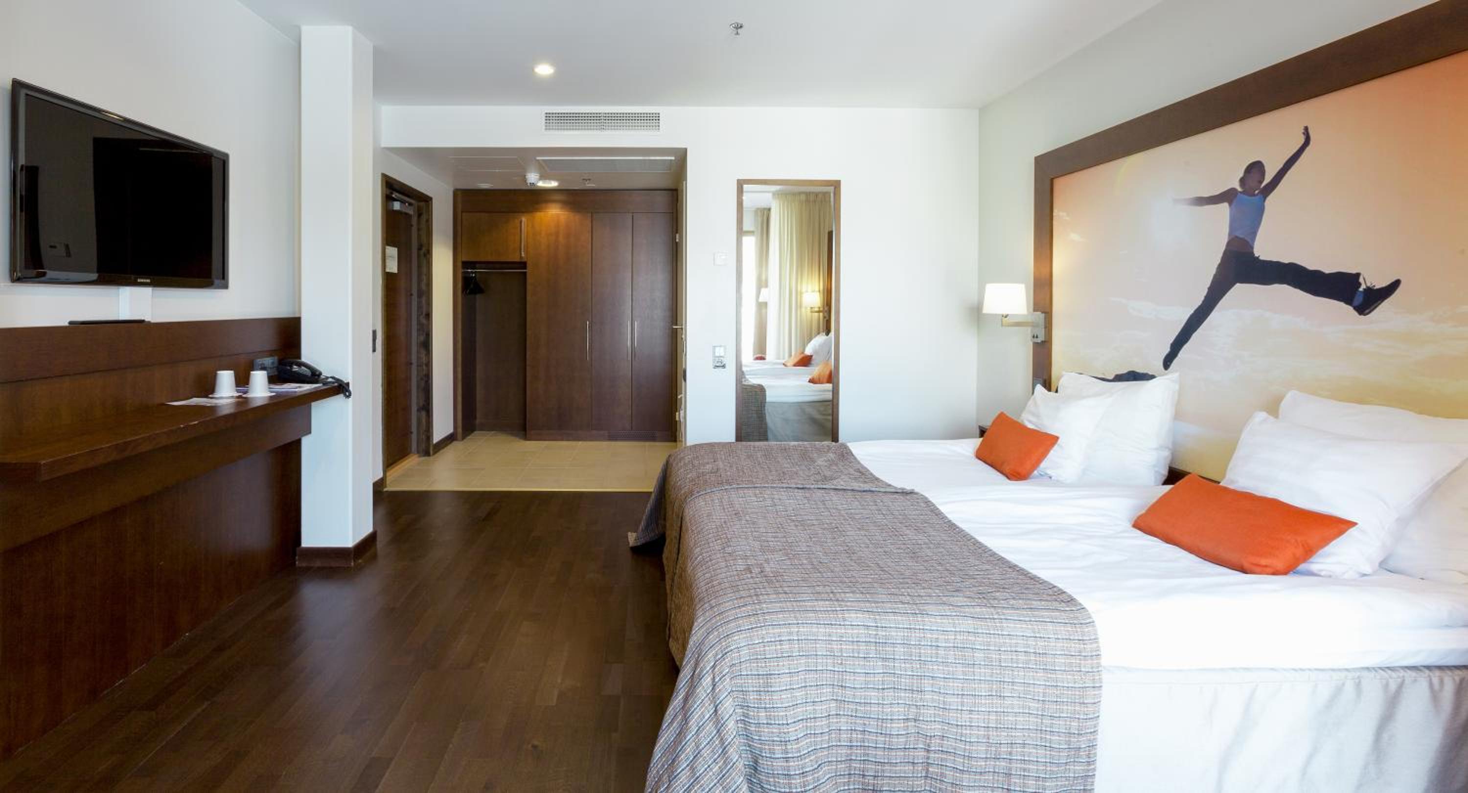 Standard Twin Room photo 2