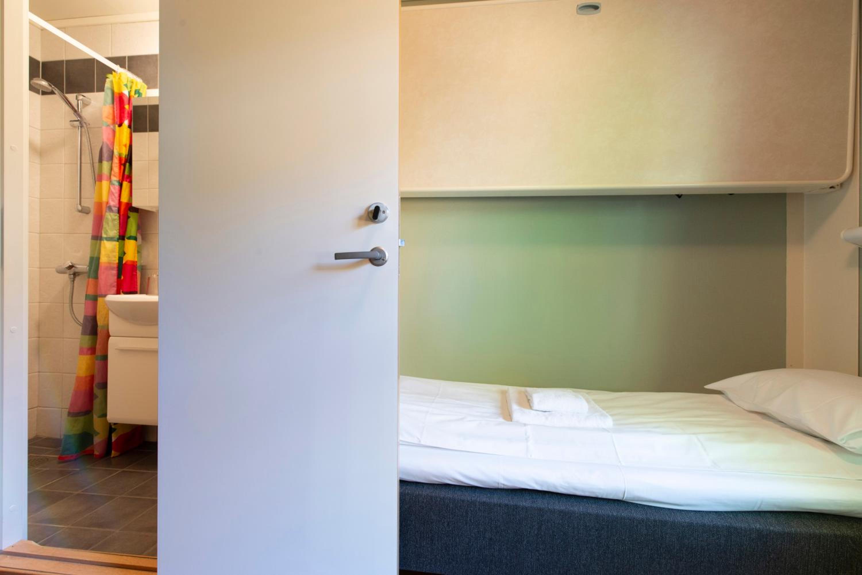 Standard Single Room with Shower photo 1