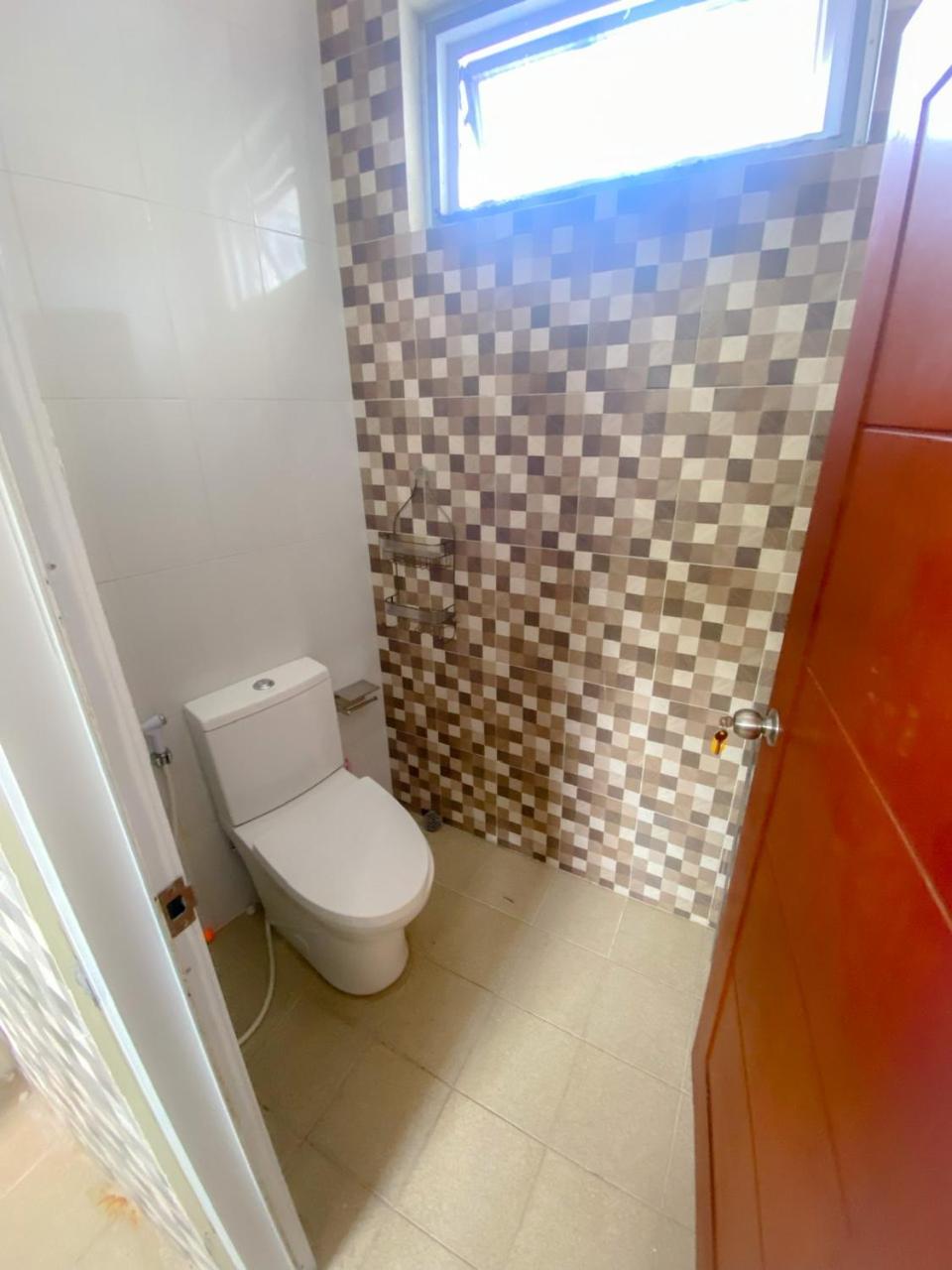 Three-Bedroom Villa photo 3