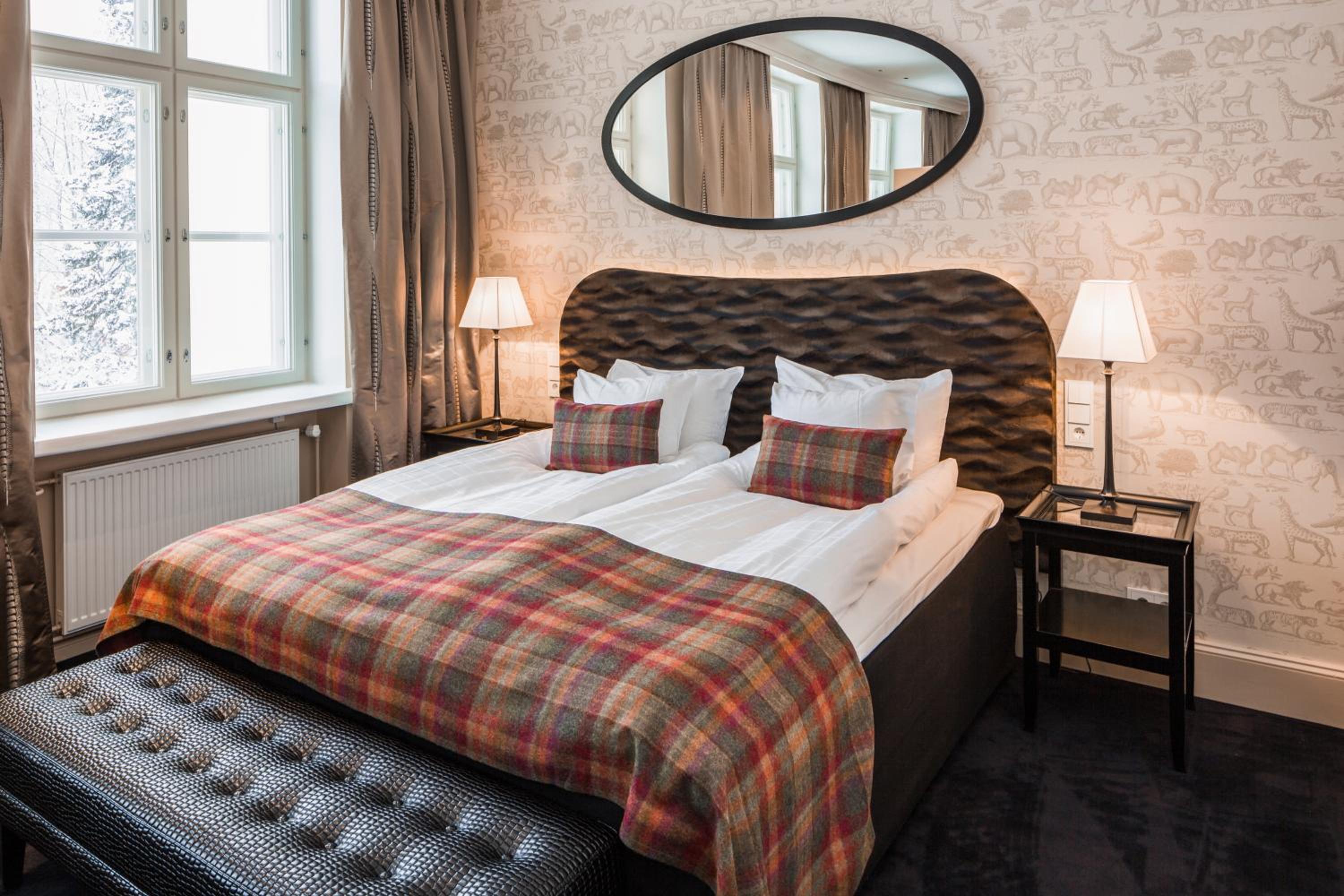 Superior King Suite - Photo 1