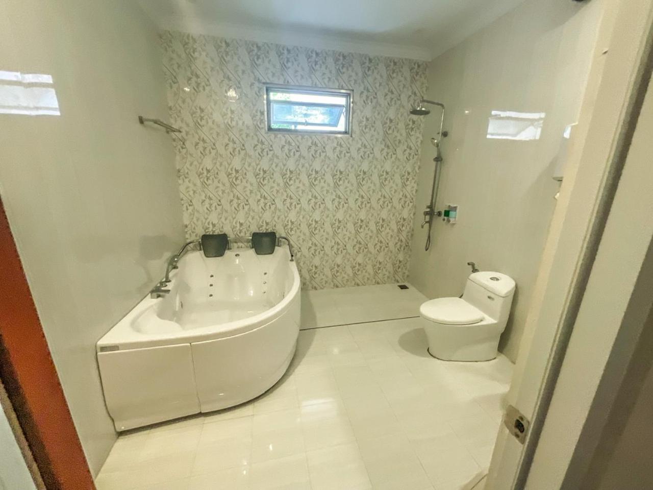 Superior Villa photo 2