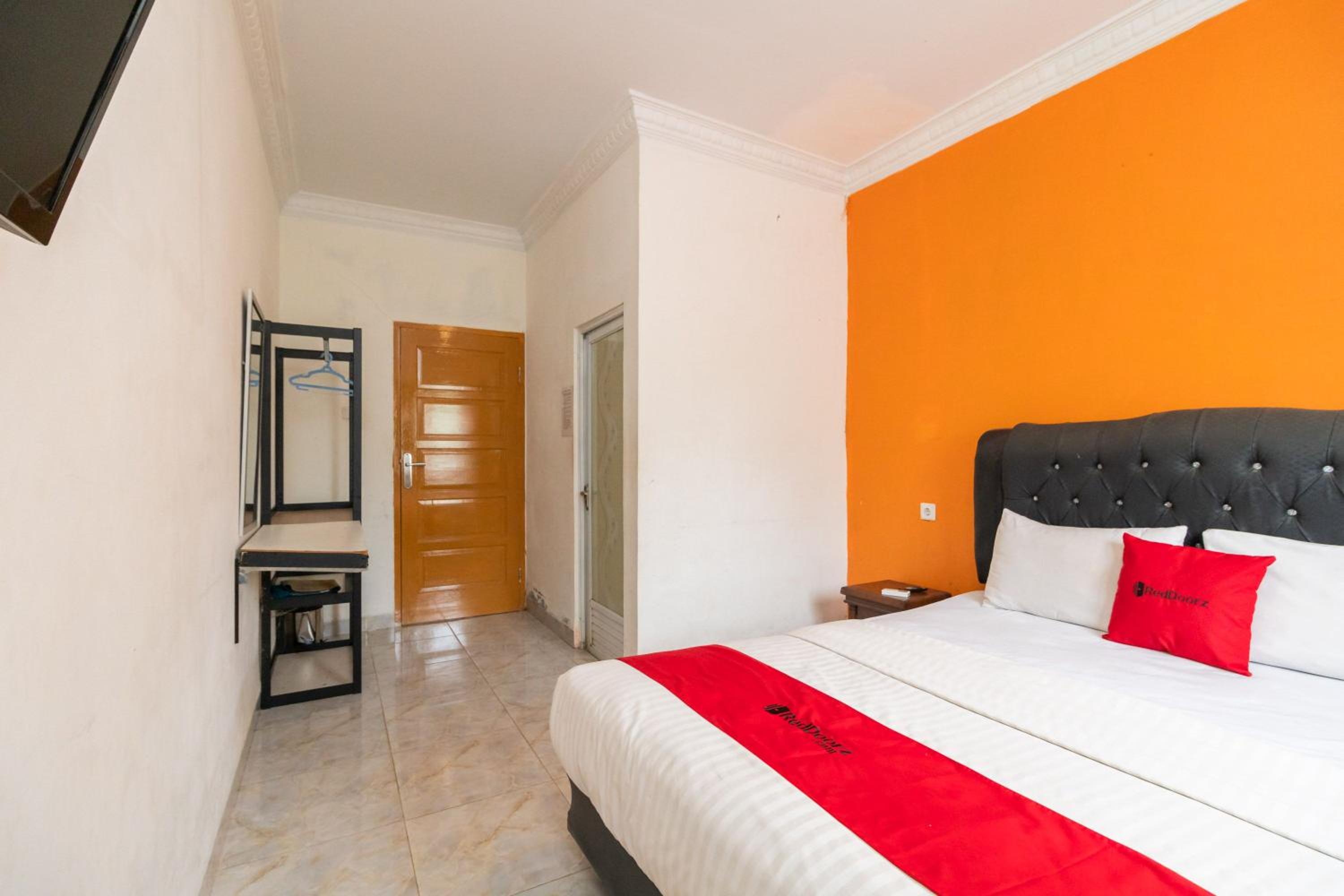 Standard Double Room photo 2