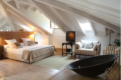 Junior Suite - Photo 12