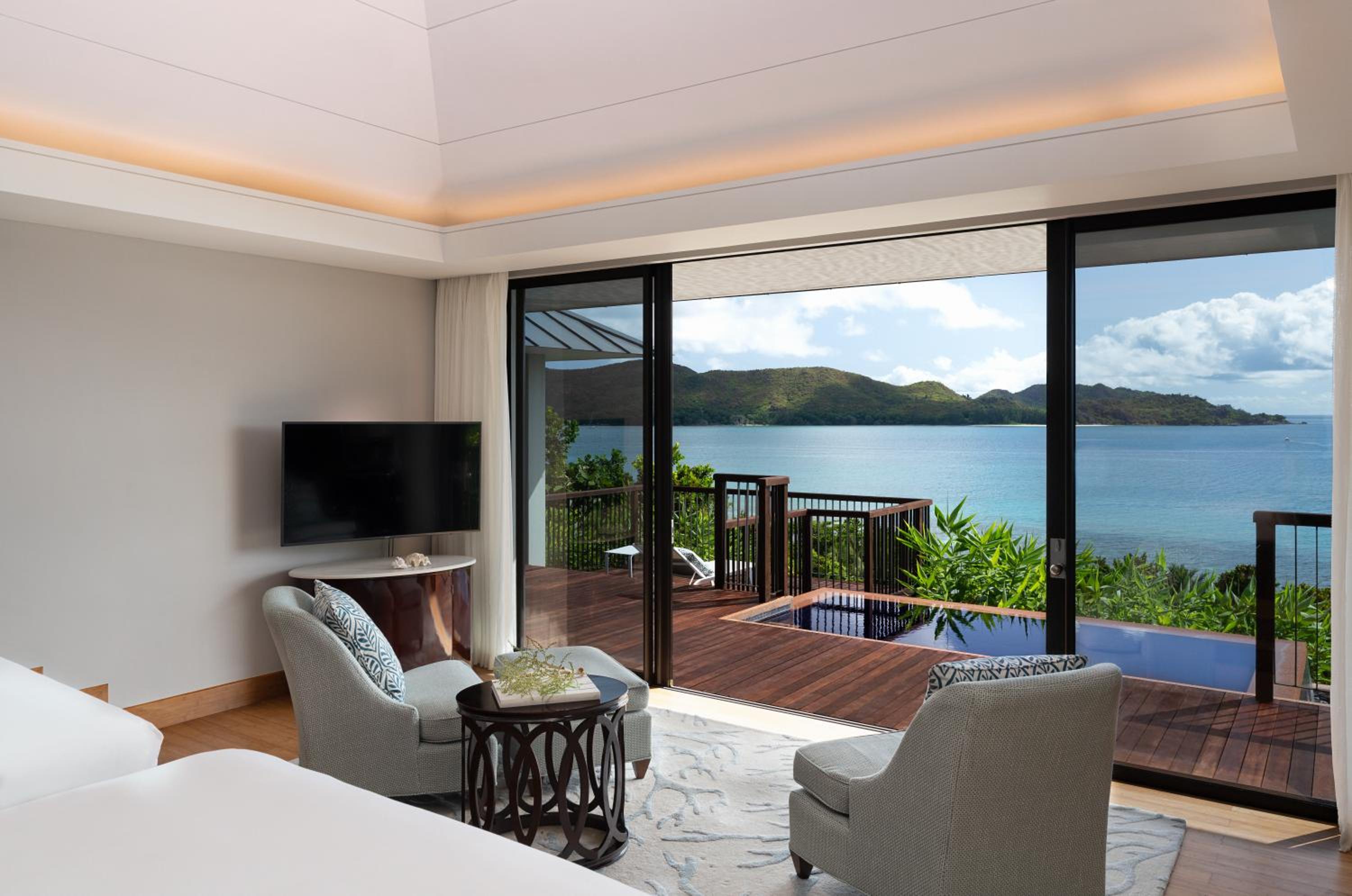 Ocean View Twin Pool Villa  - Photo 6