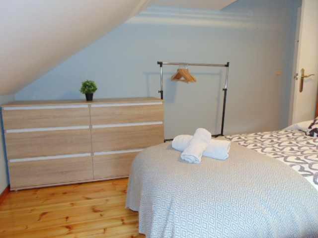 Three-Bedroom House photo 3