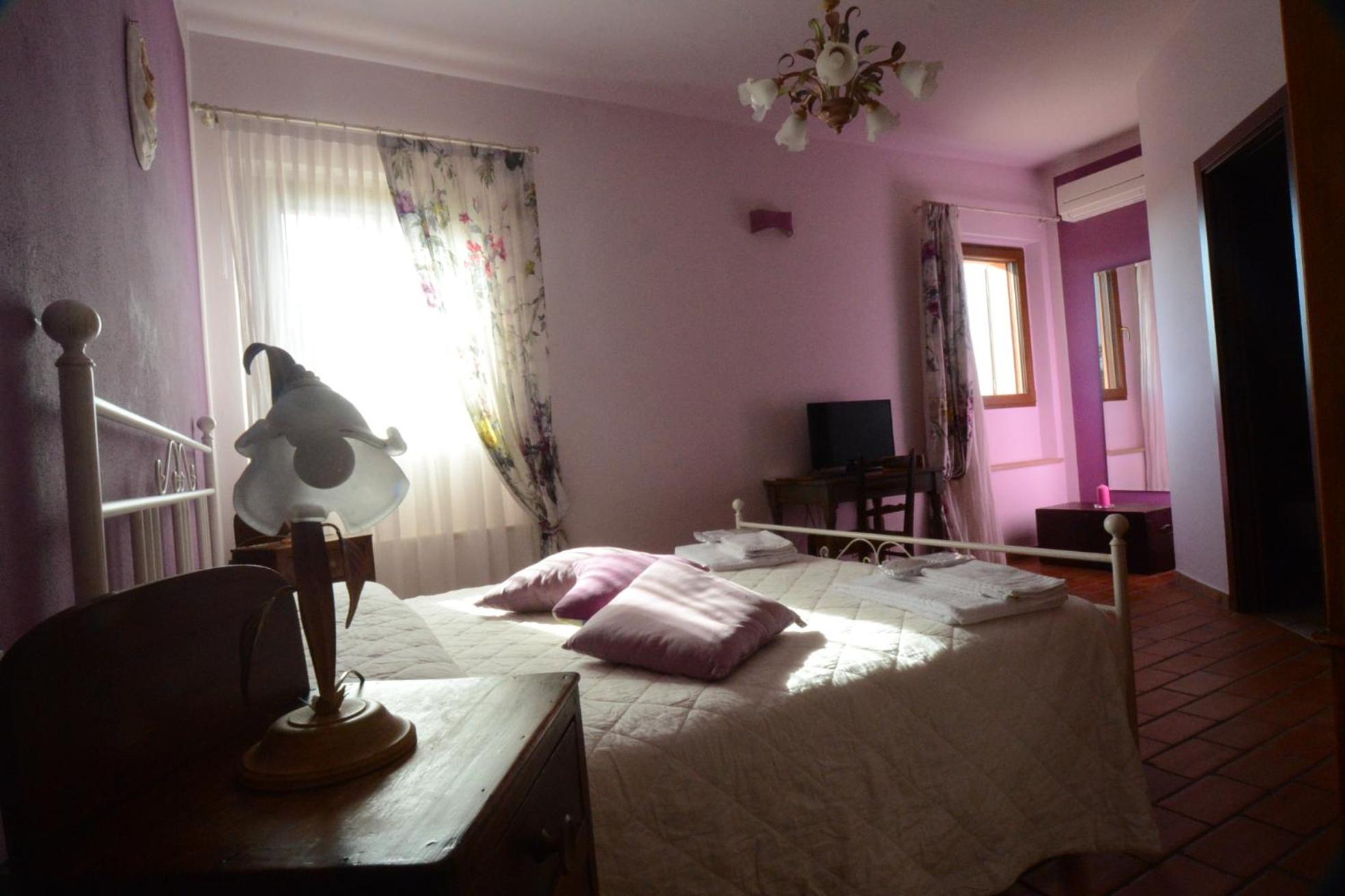 Large Double Room