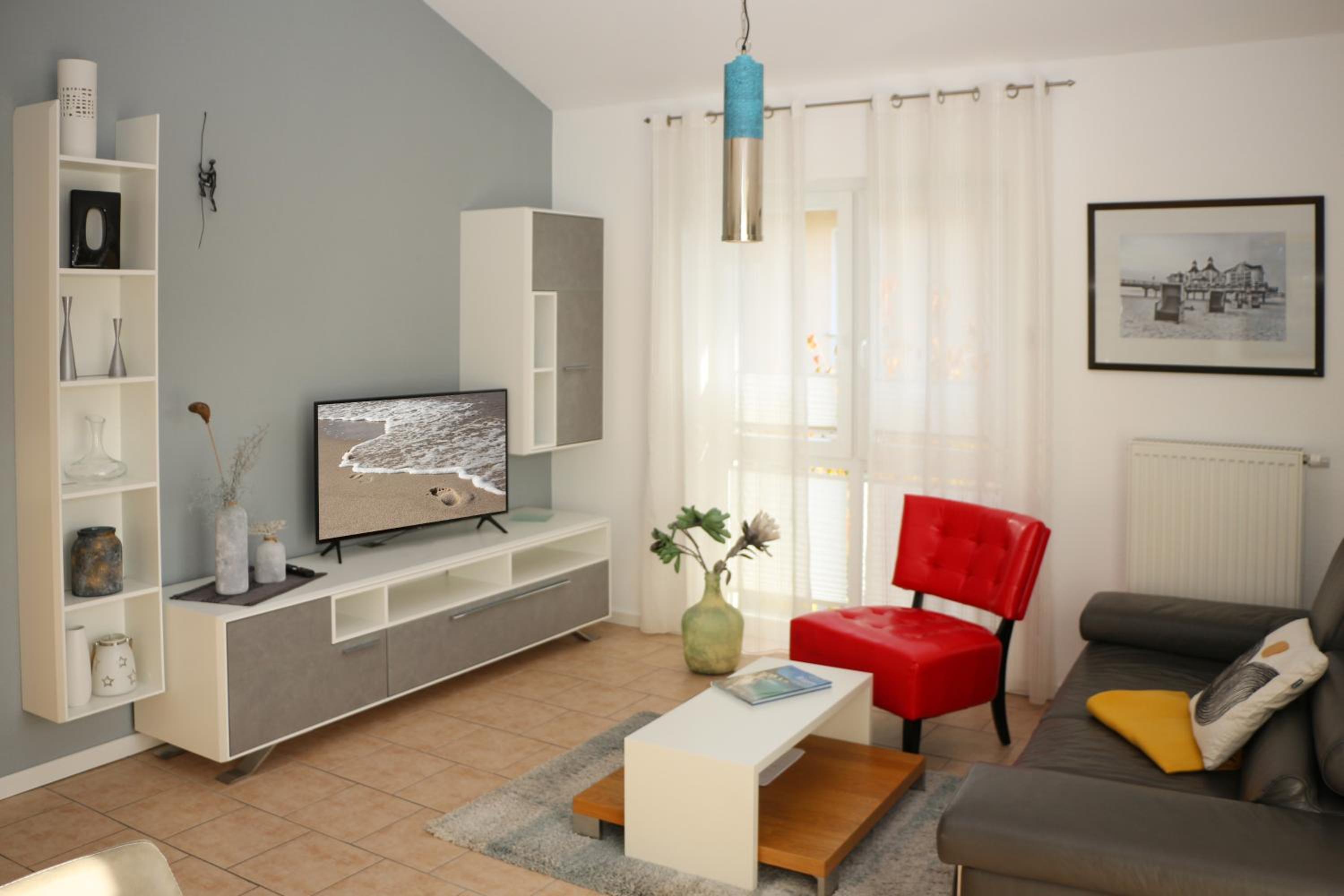 Standard Two-Bedroom Apartment photo 3