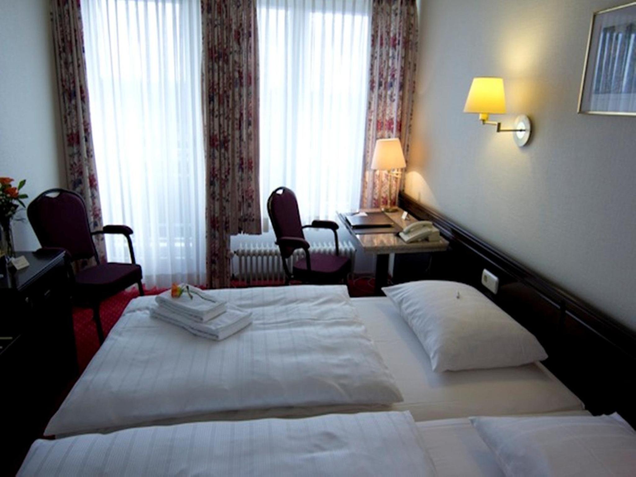 Standard Double Room photo 3