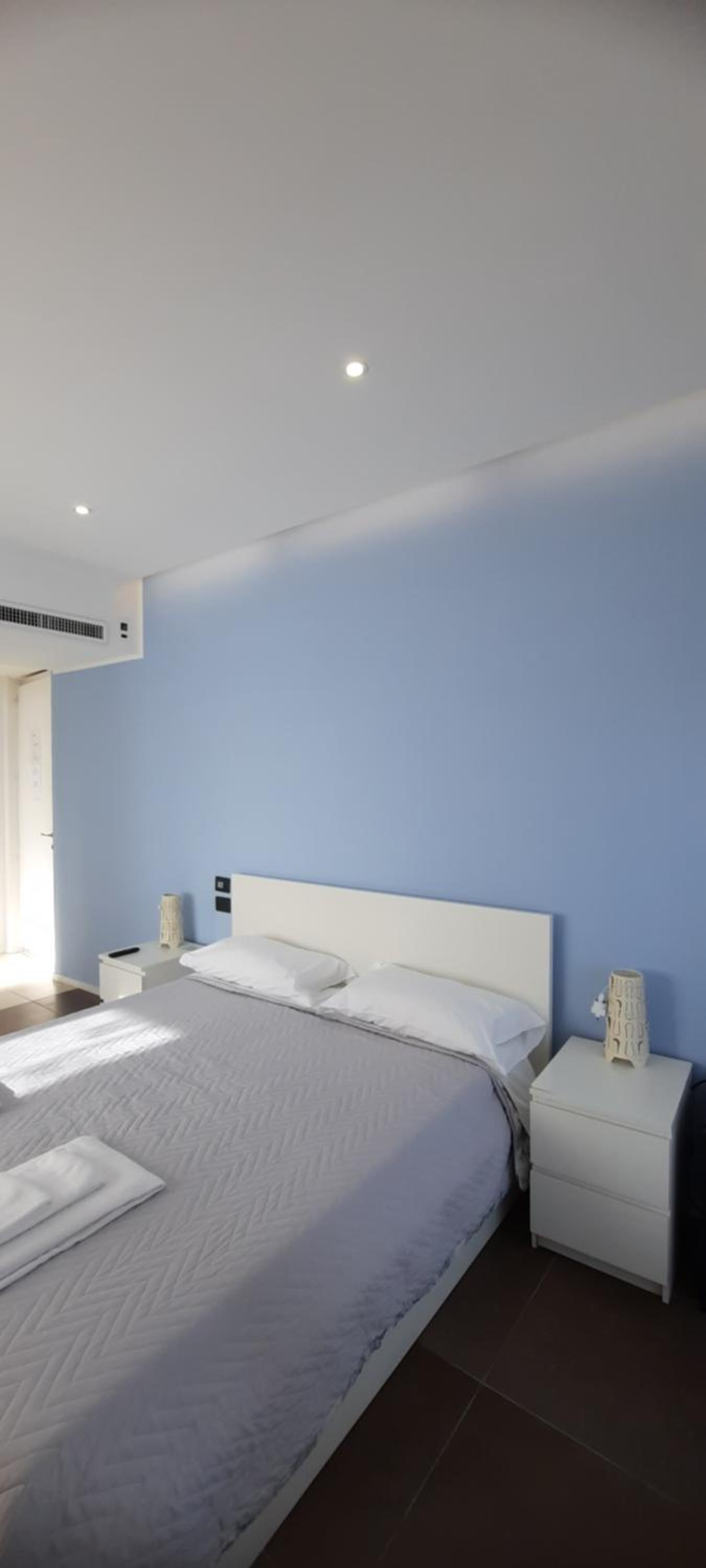 Standard King Room photo 1