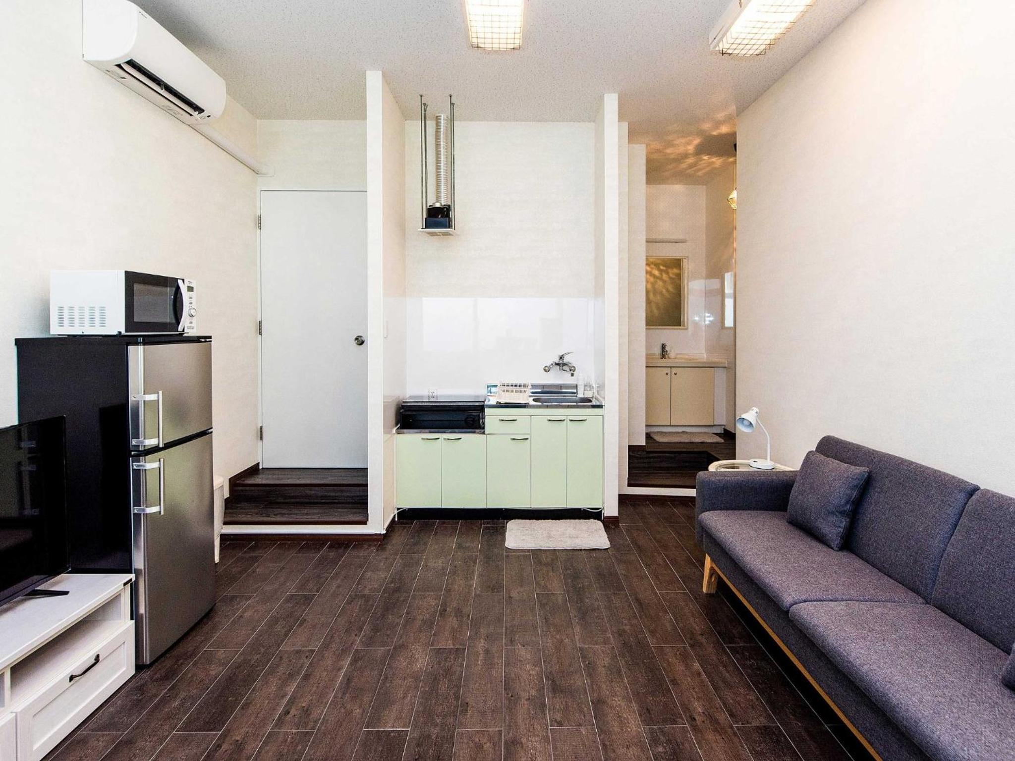 Apartment photo 2