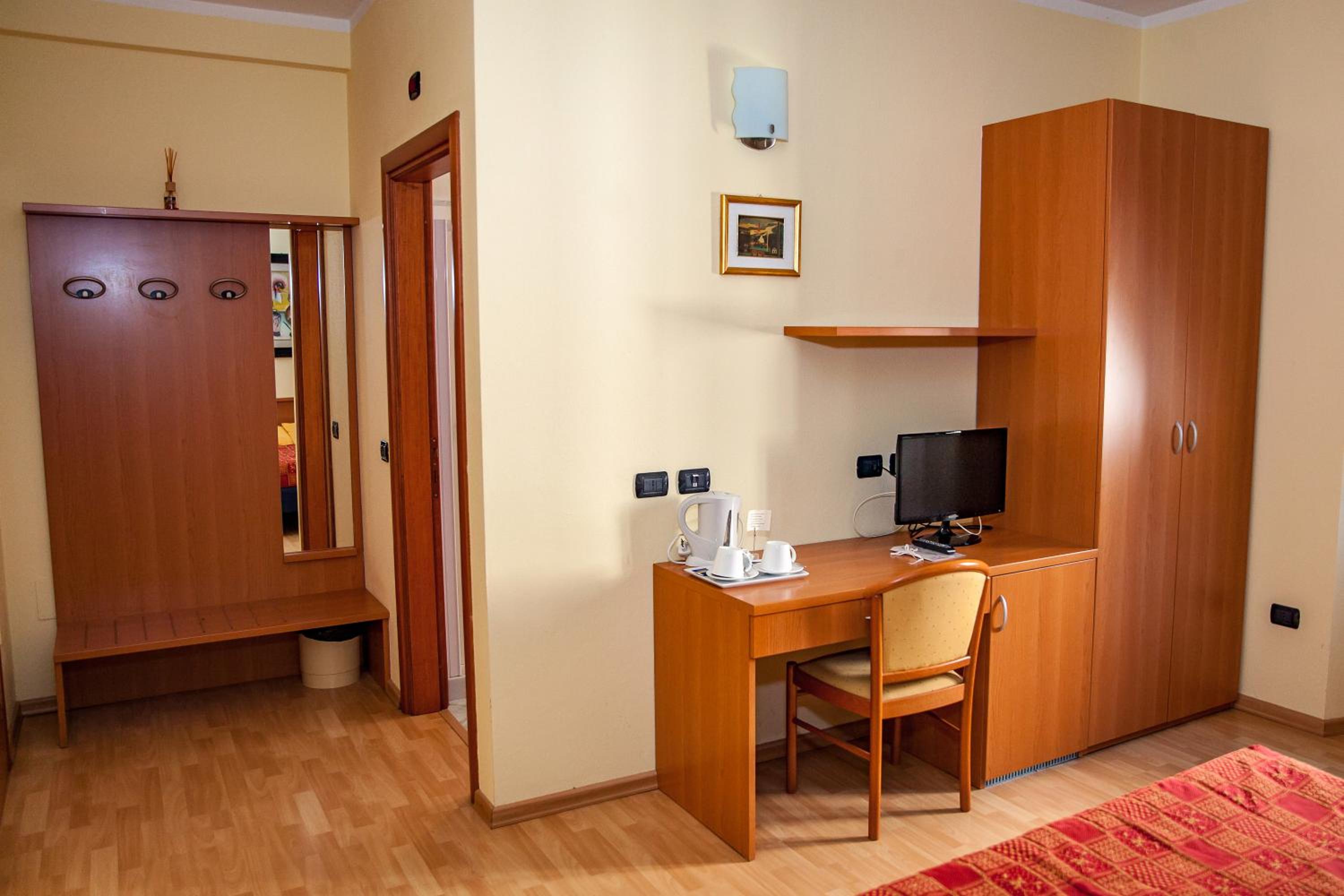 Double or Twin Room - Annex - Photo 2