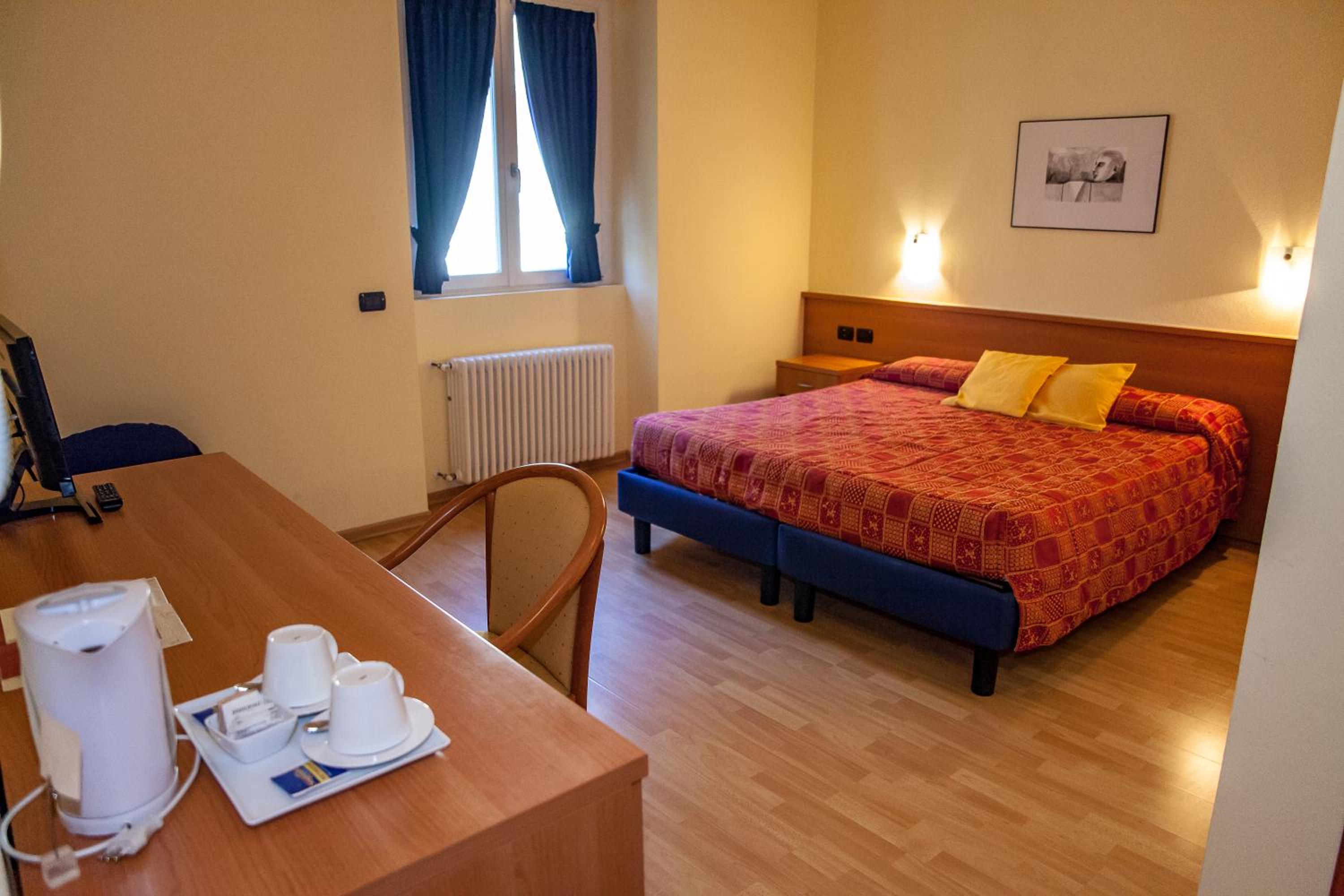 Double or Twin Room - Annex - Photo 6