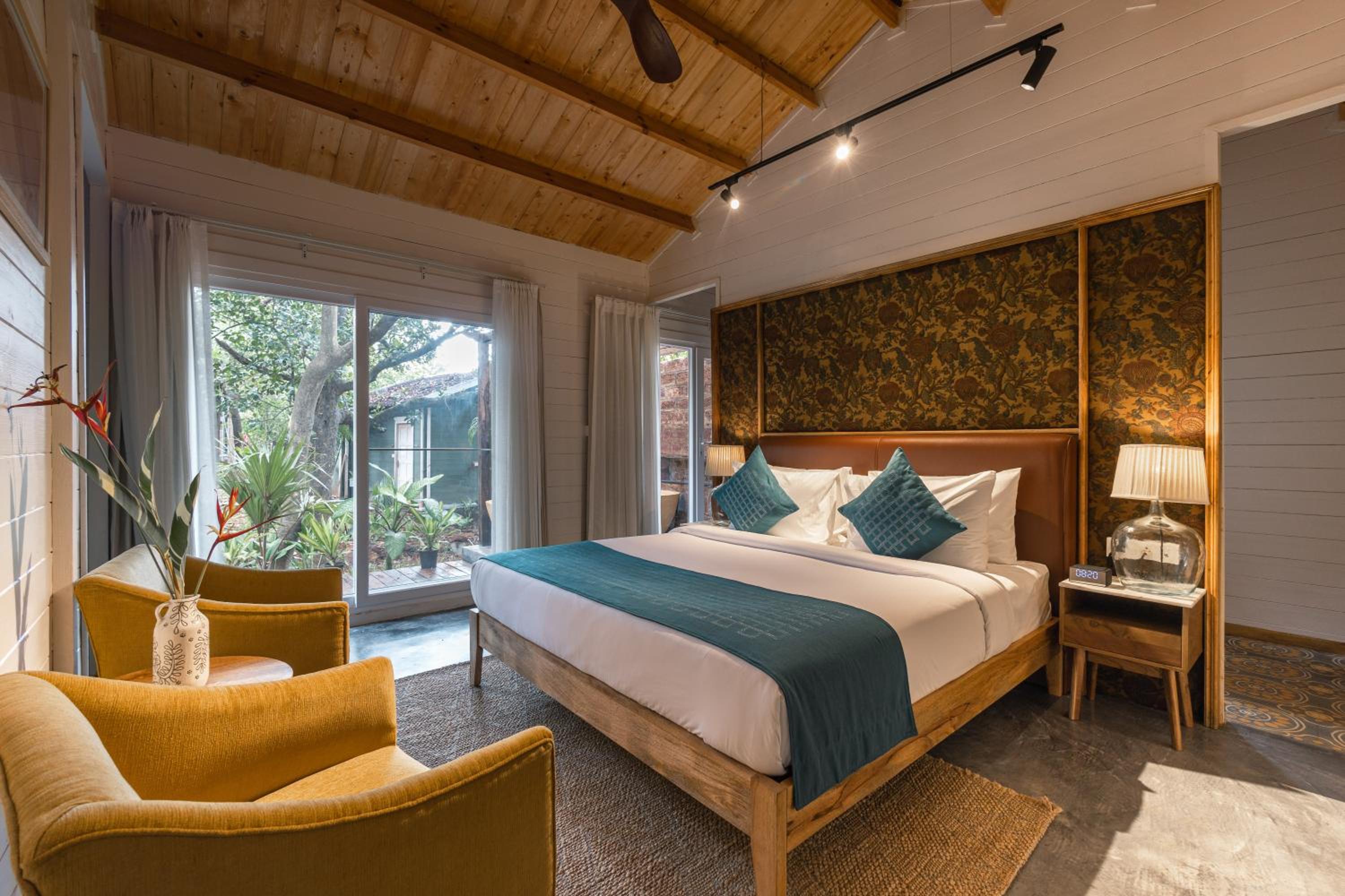 Suite with Garden View - Photo 3