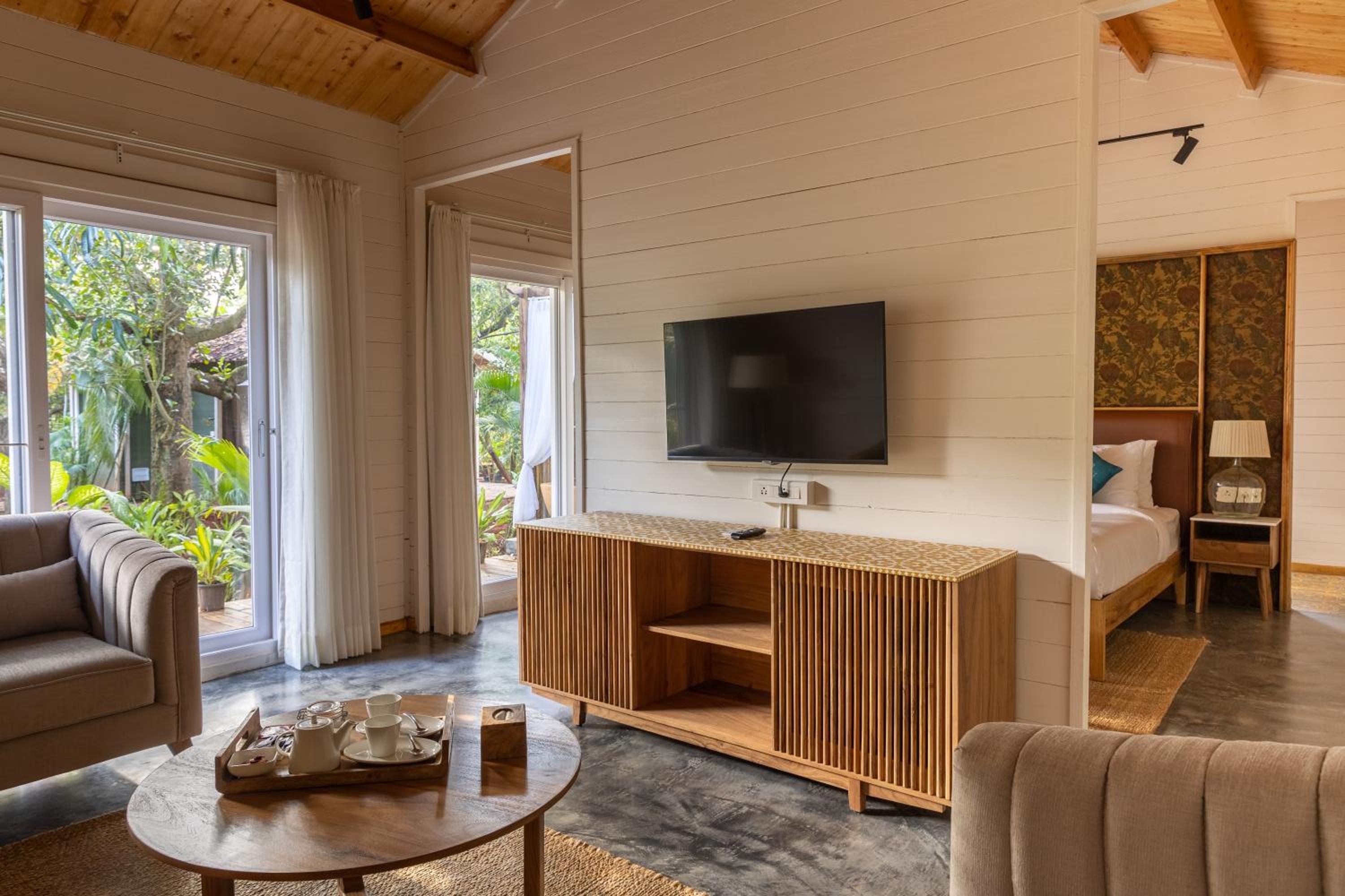 Two-Bedroom Suite - Photo 3