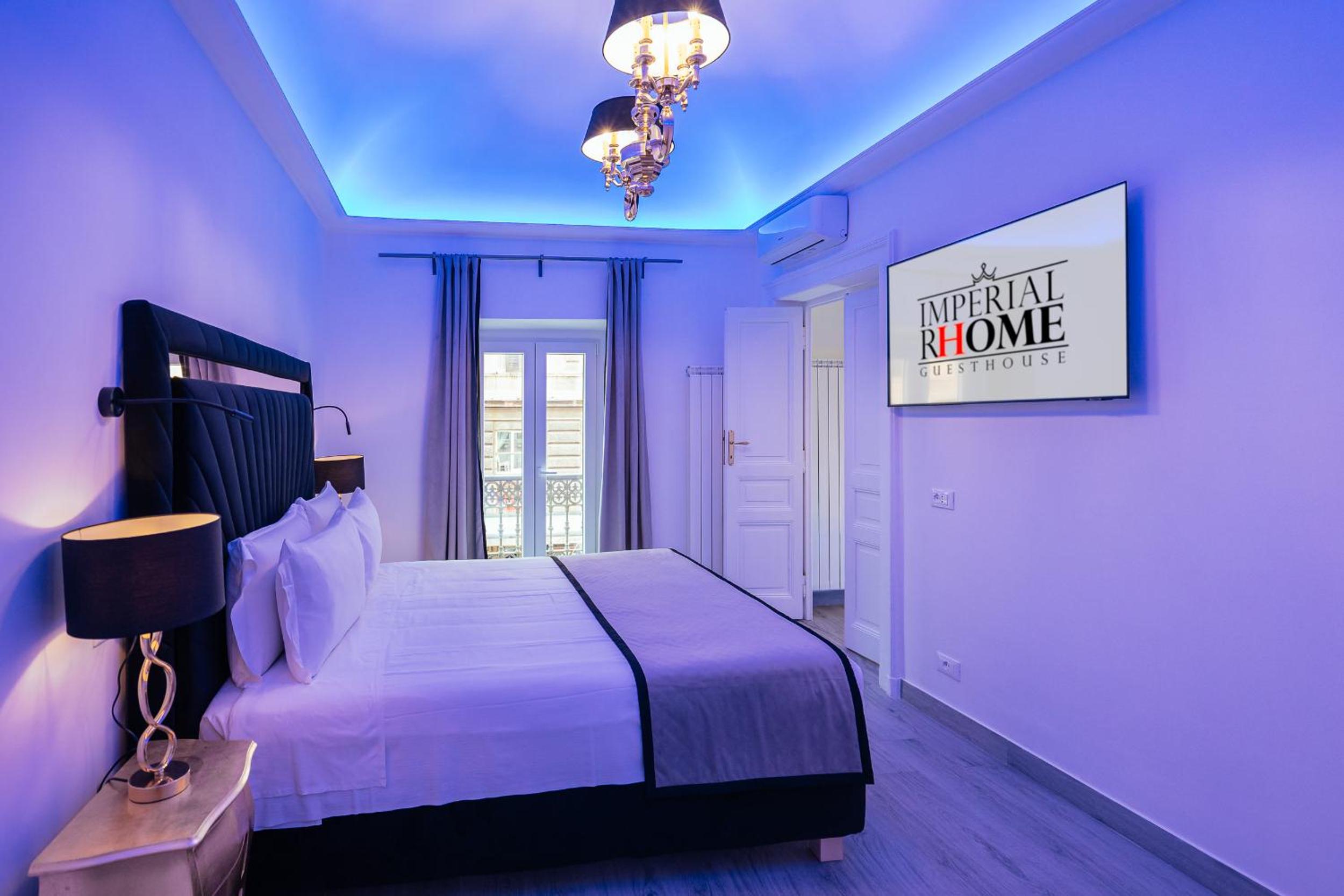 Queen Room with Spa Bath