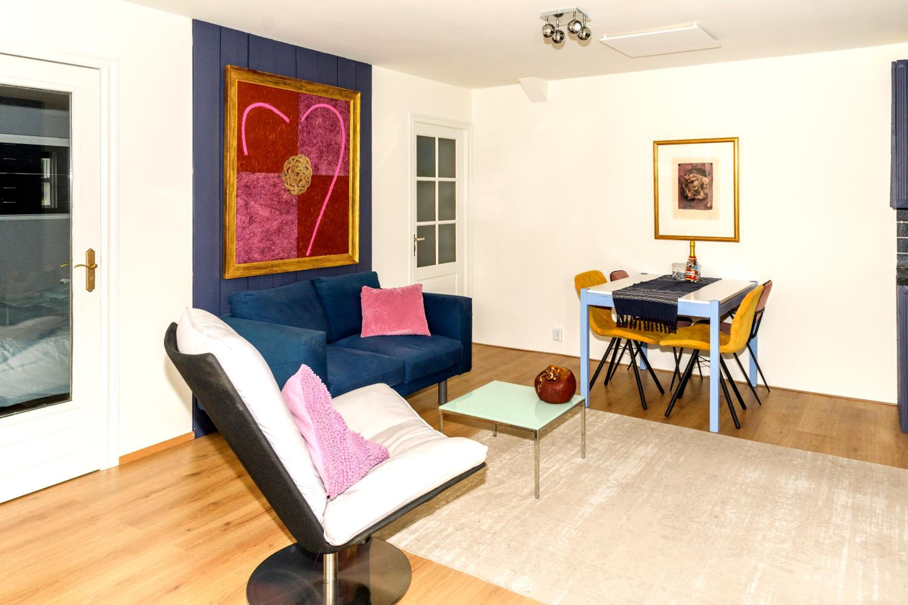Two-Bedroom House photo 2