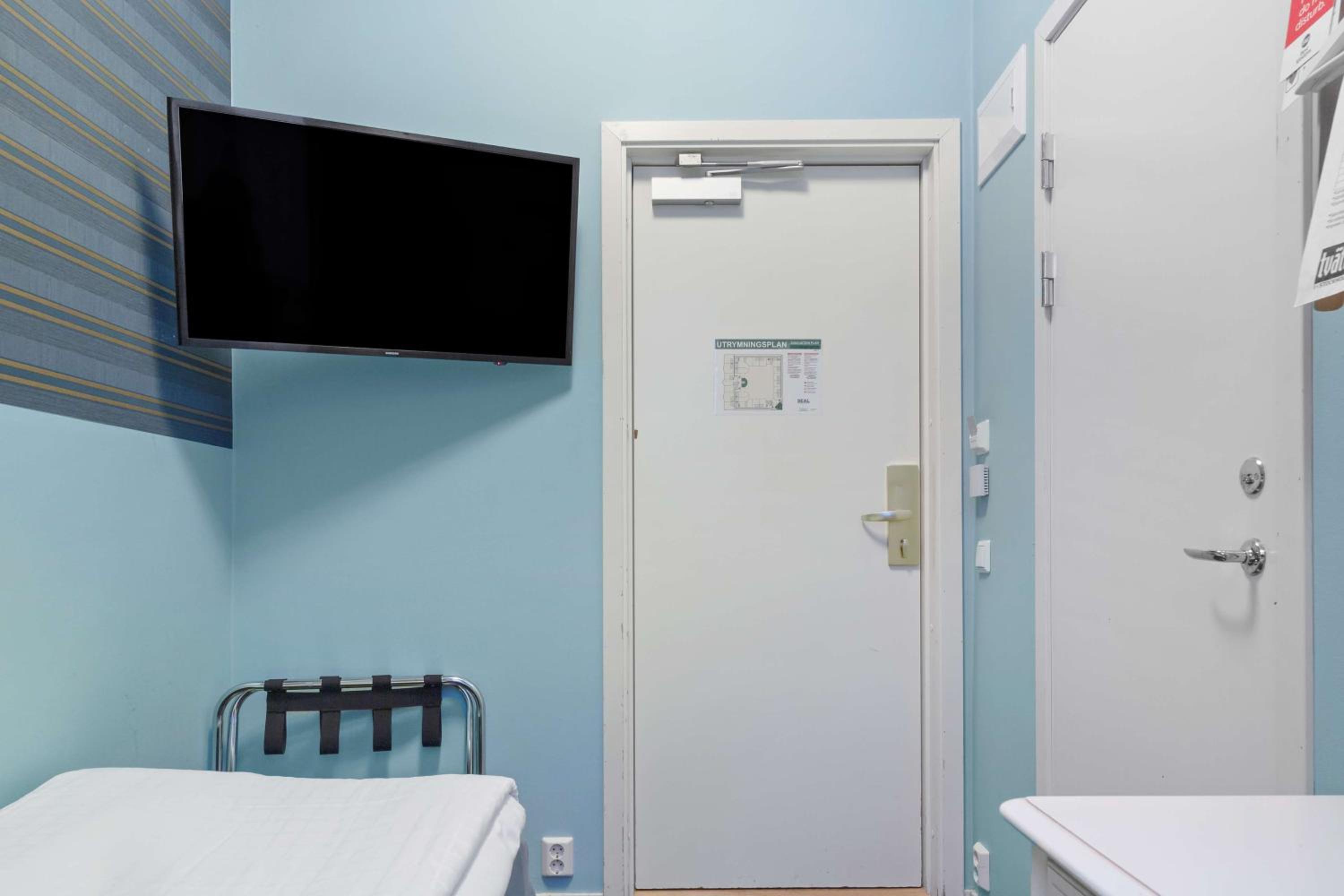 Small Single Room