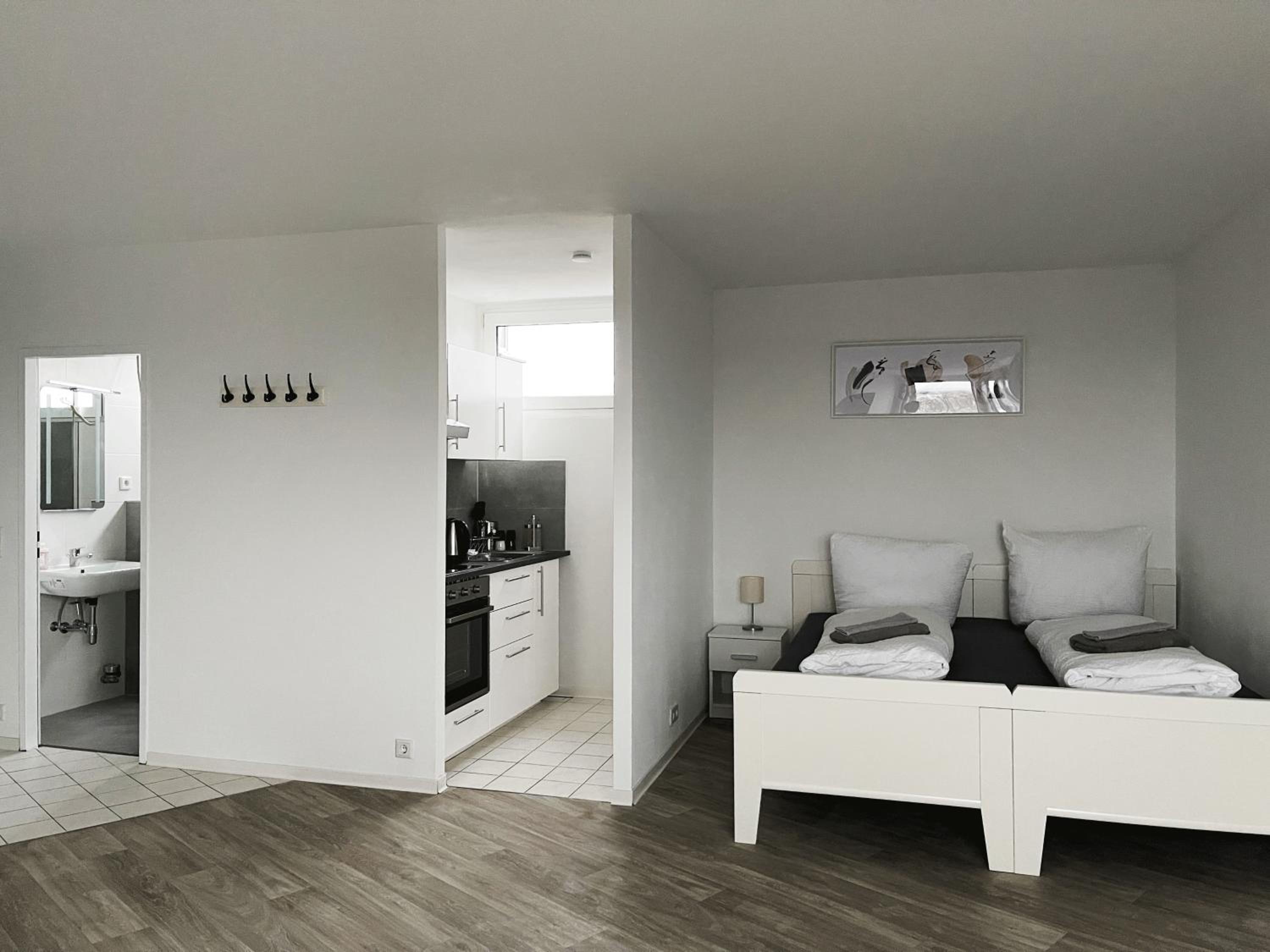 Deluxe Double Studio - Photo 12