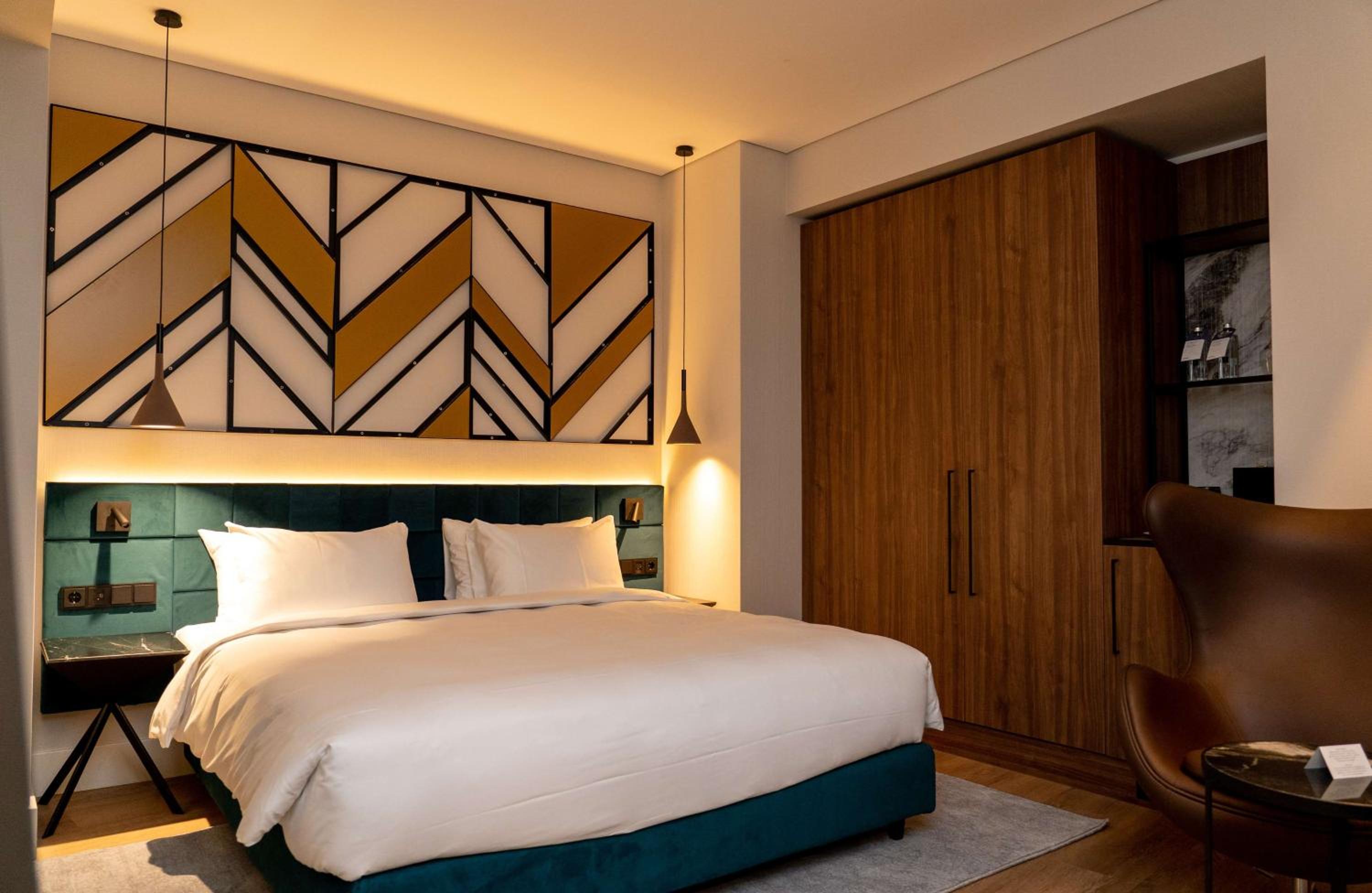 Premium Room with Balcony and City View - Photo 1