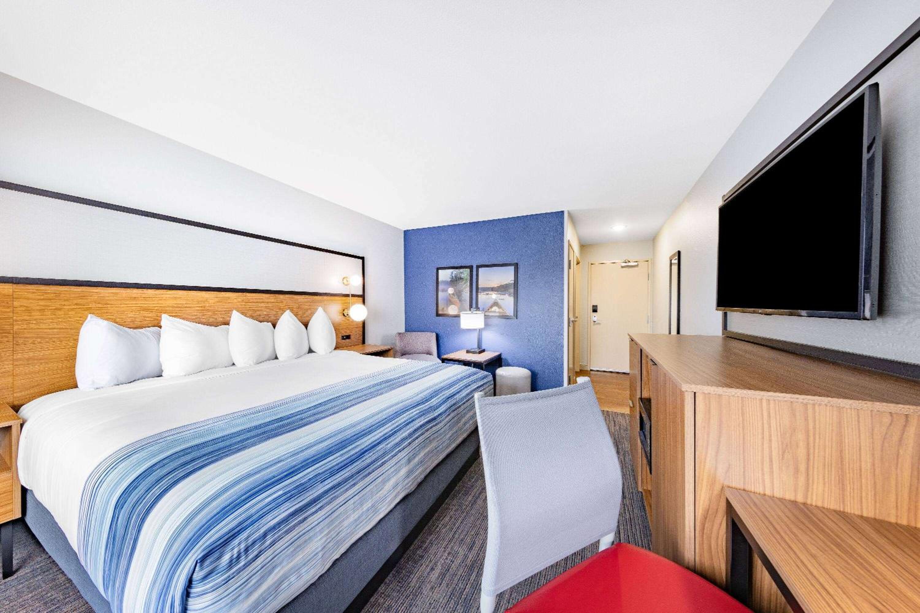 King Room - Non-Smoking photo 1