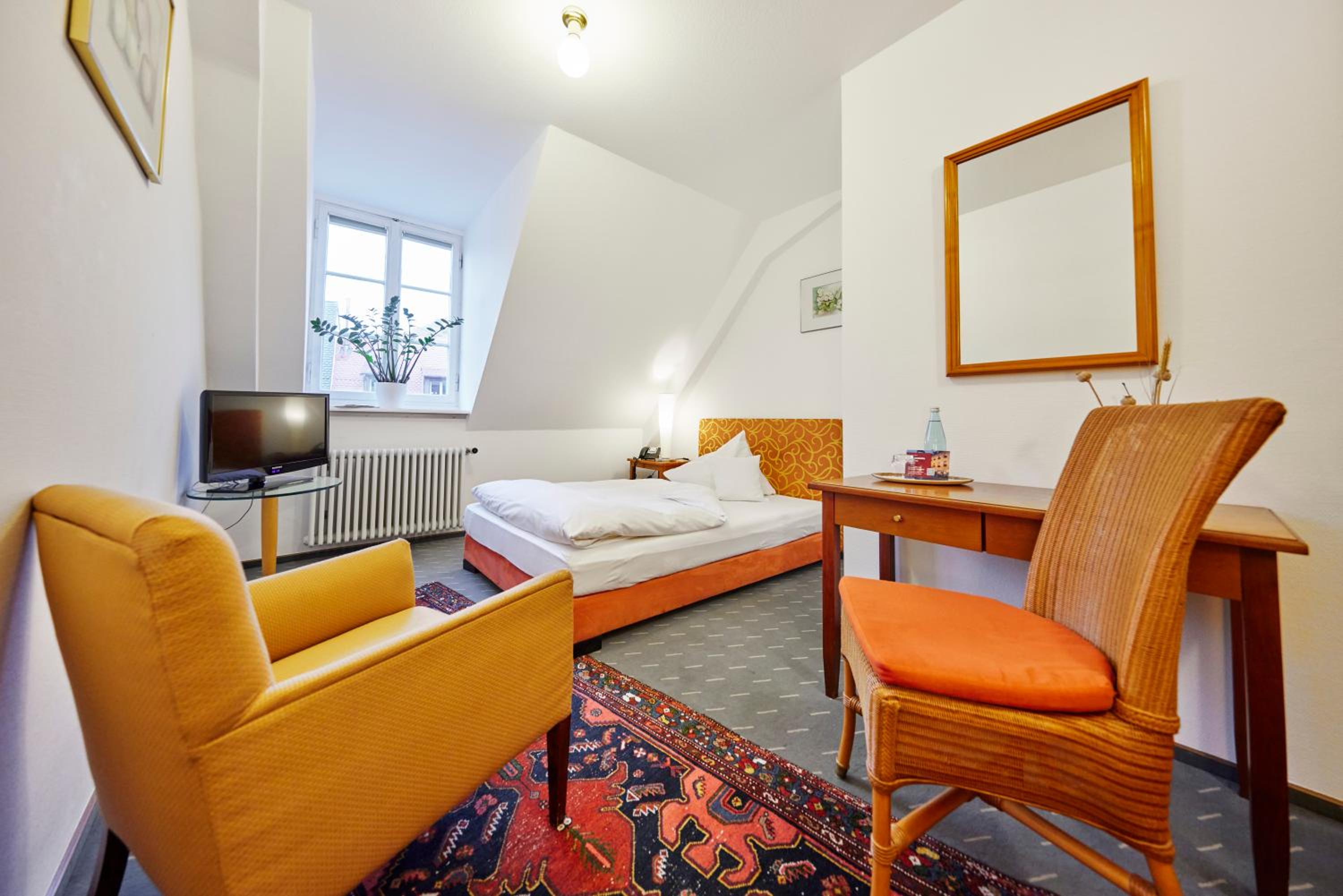 Standard Single Room