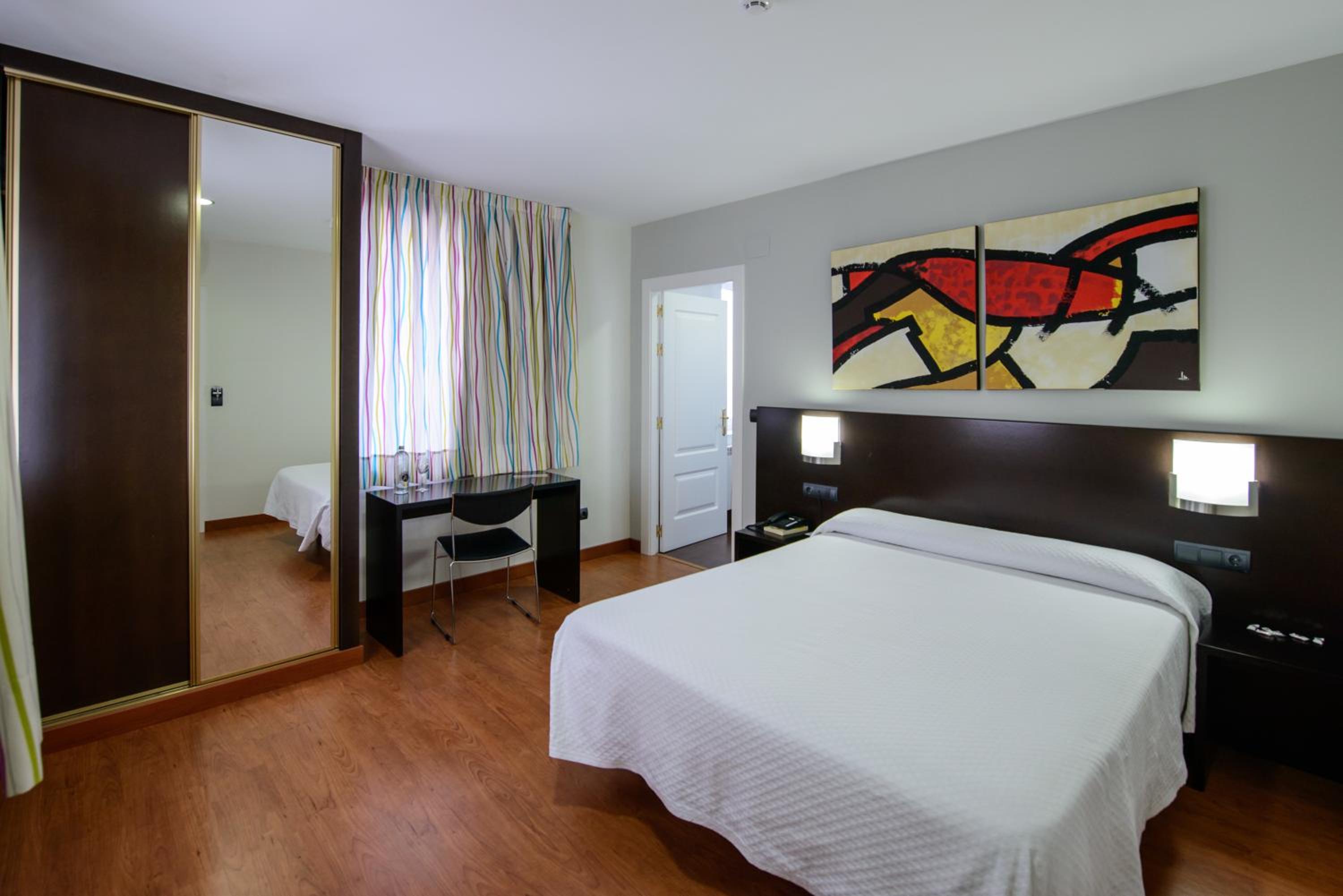 Double or Twin Room photo 2