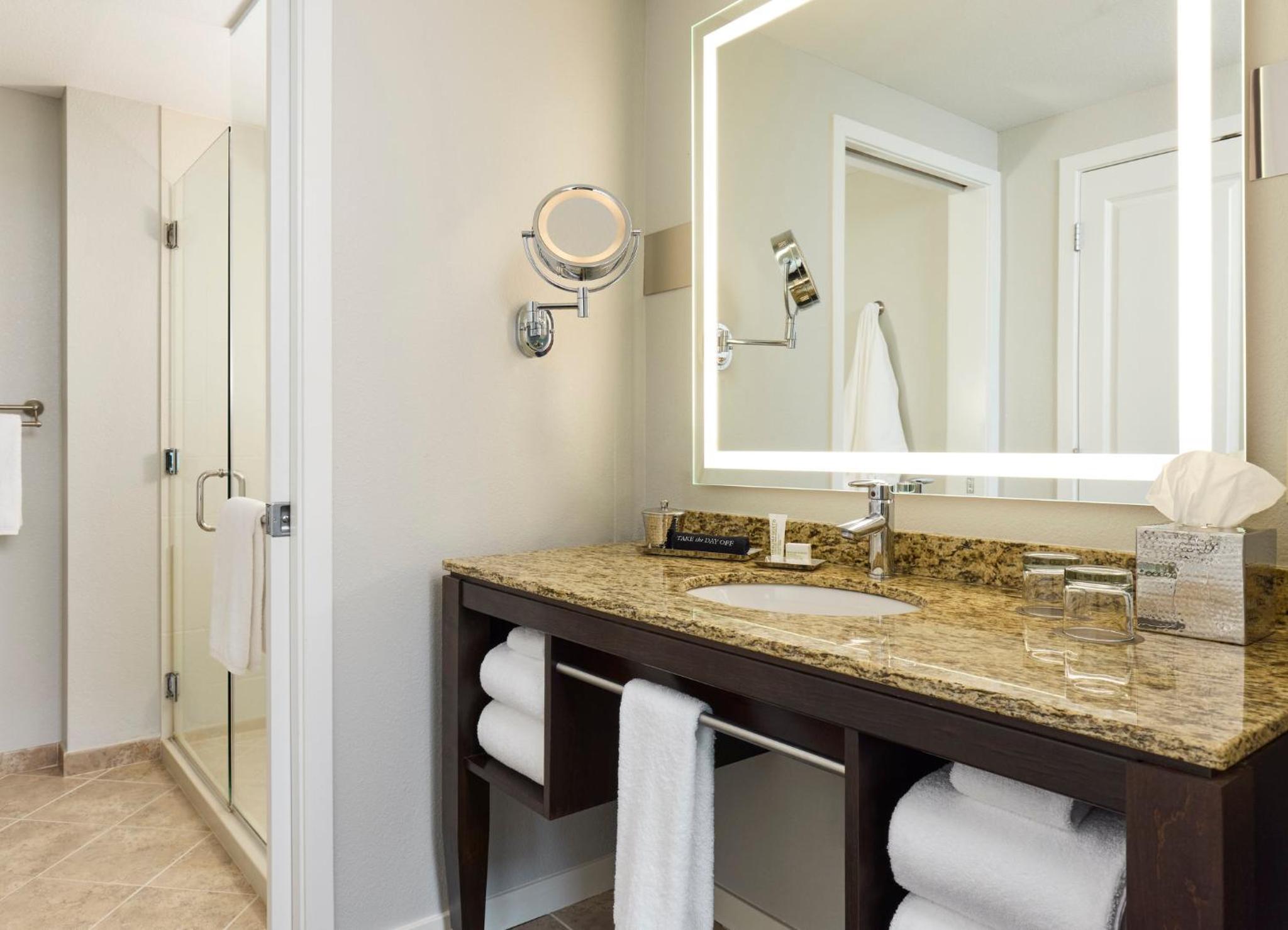 Archer's Den Hearing-Accessible Suite - Photo 2