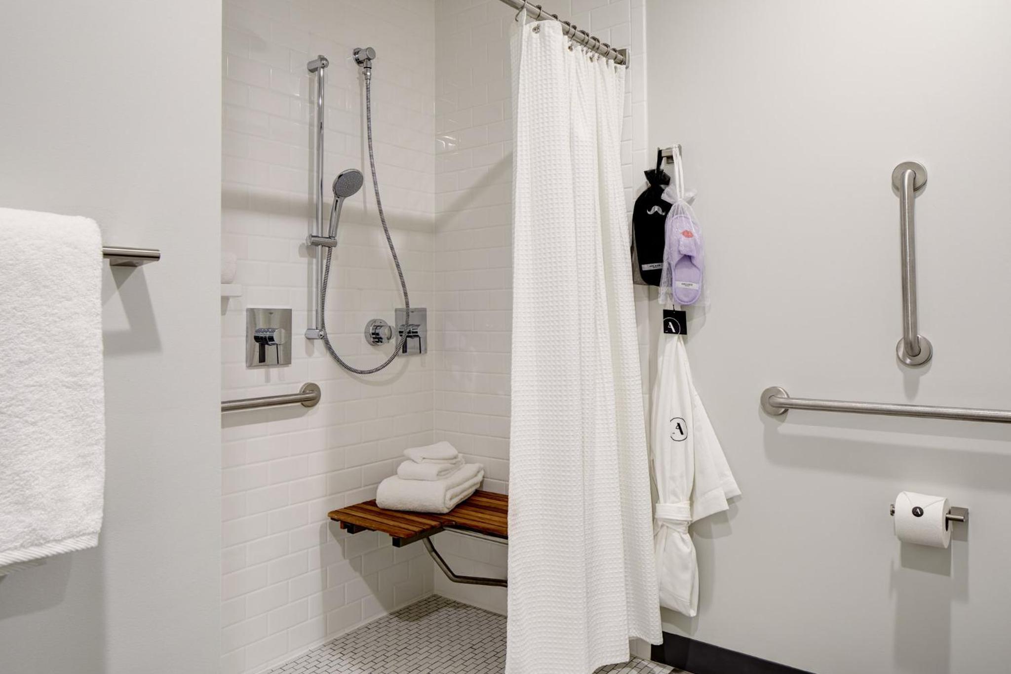 Archer's Den Mobility-Accessible Suite With Balcony and Roll-in Shower