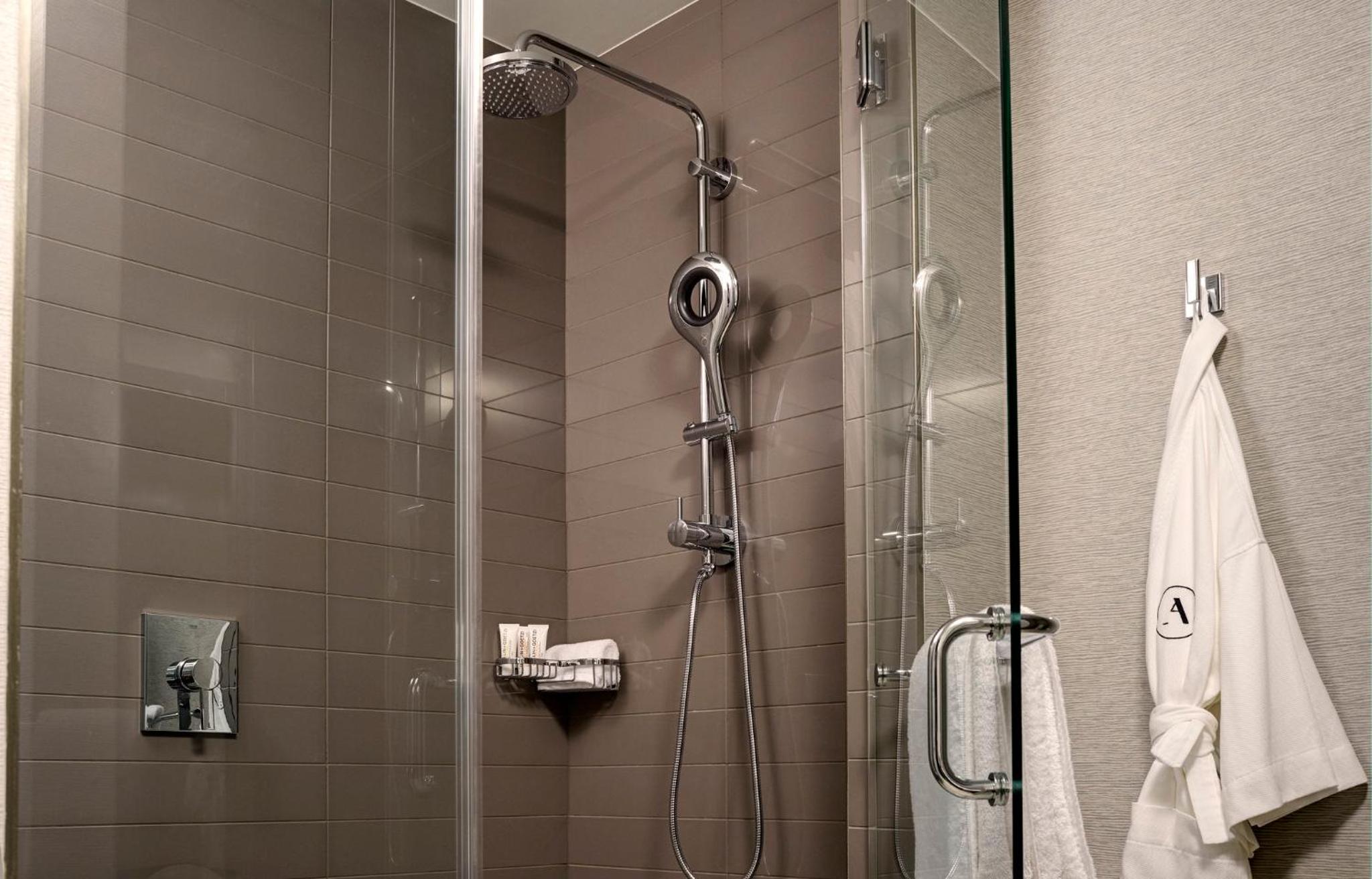 Archer King Suite photo 2