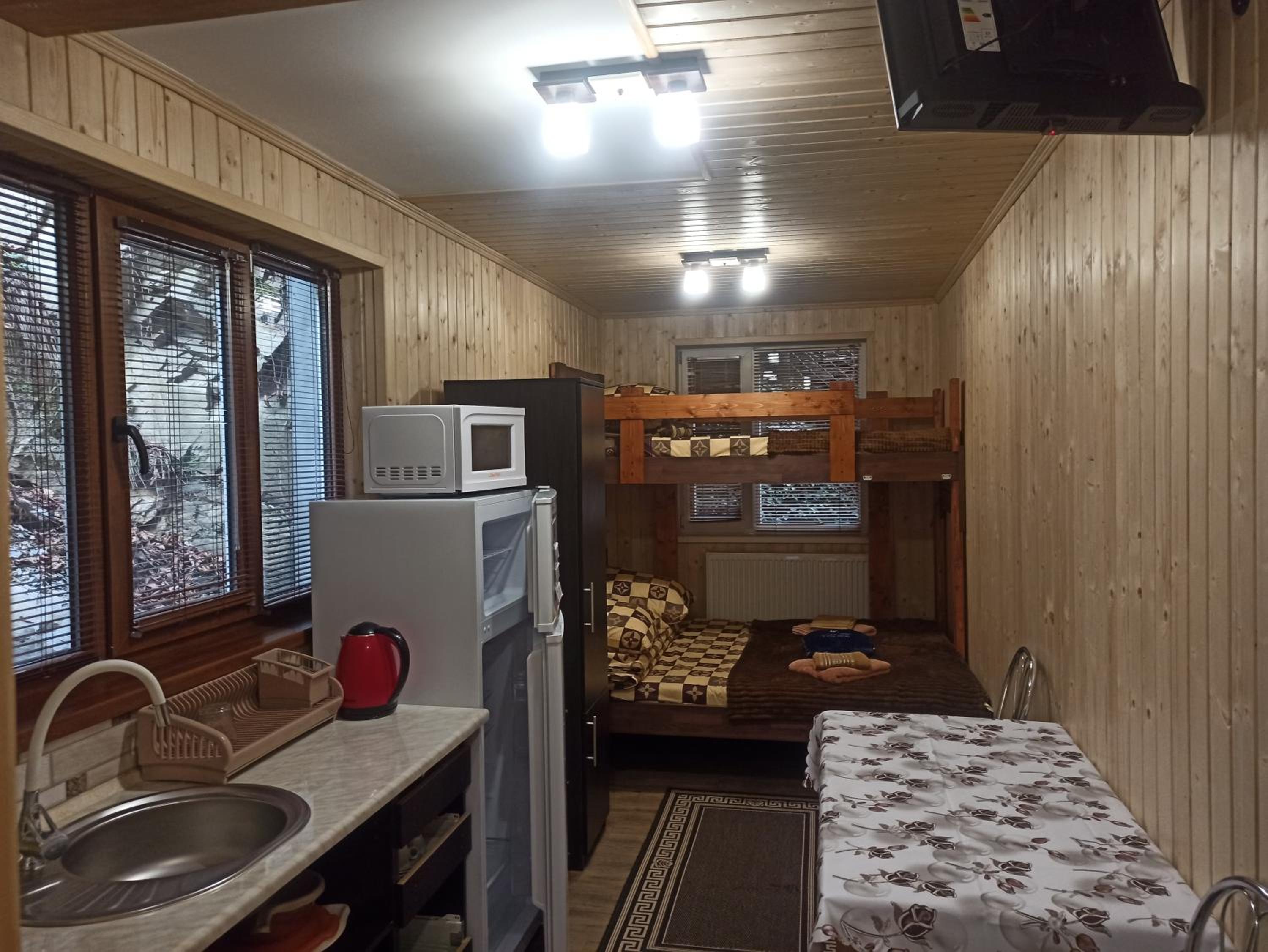 Triple Room with Bathroom photo 3