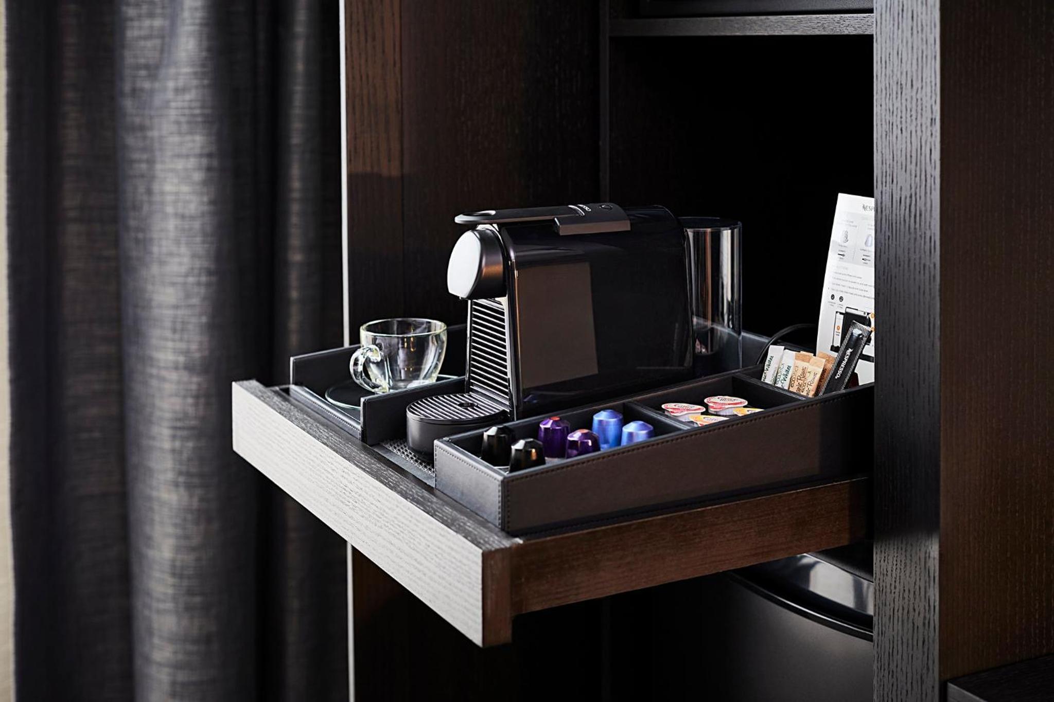 Double King Guest Room - Photo 6