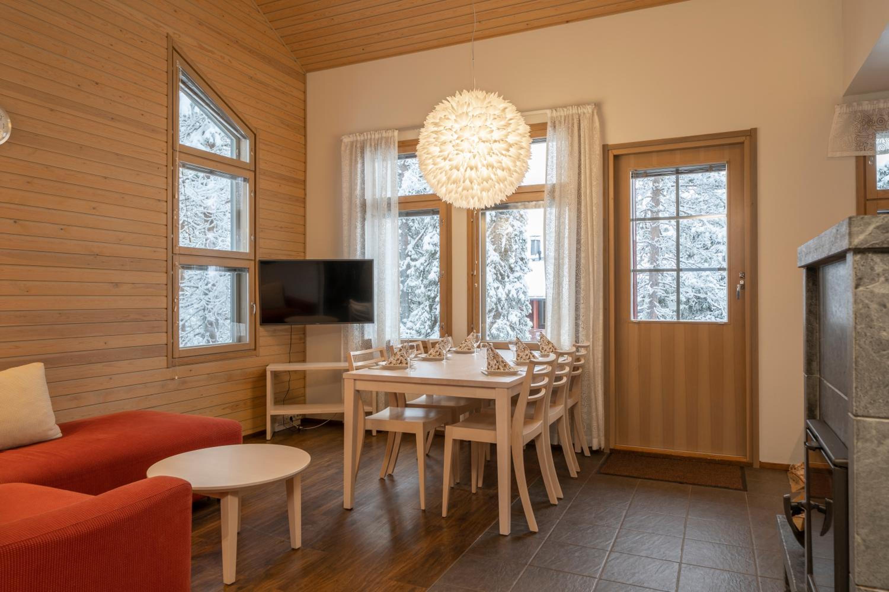 Apartment - Split Level - Photo 9
