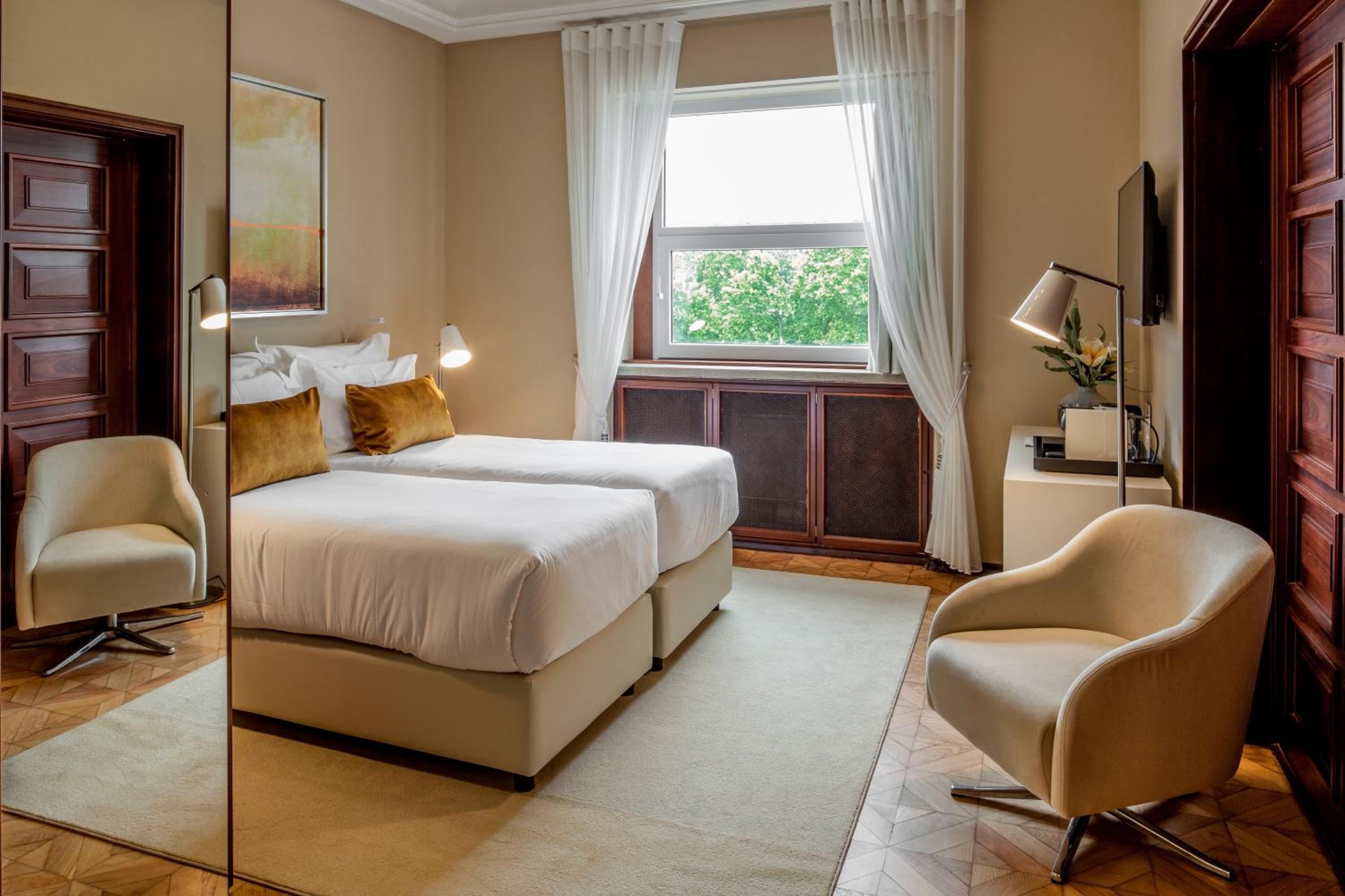 Deluxe Double Room - Photo 3