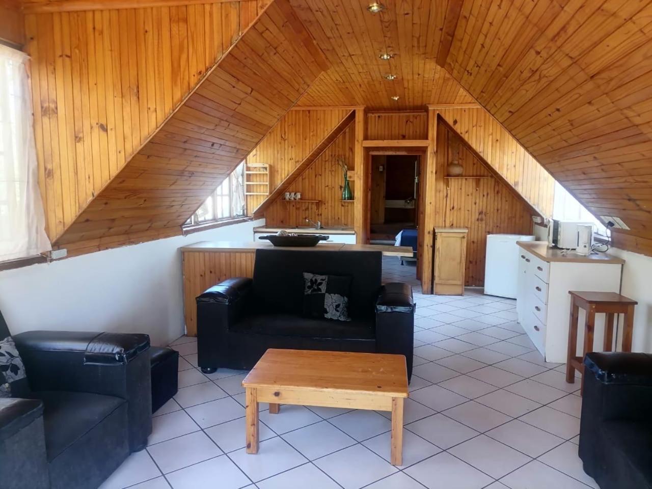 Family Room with Balcony photo 1