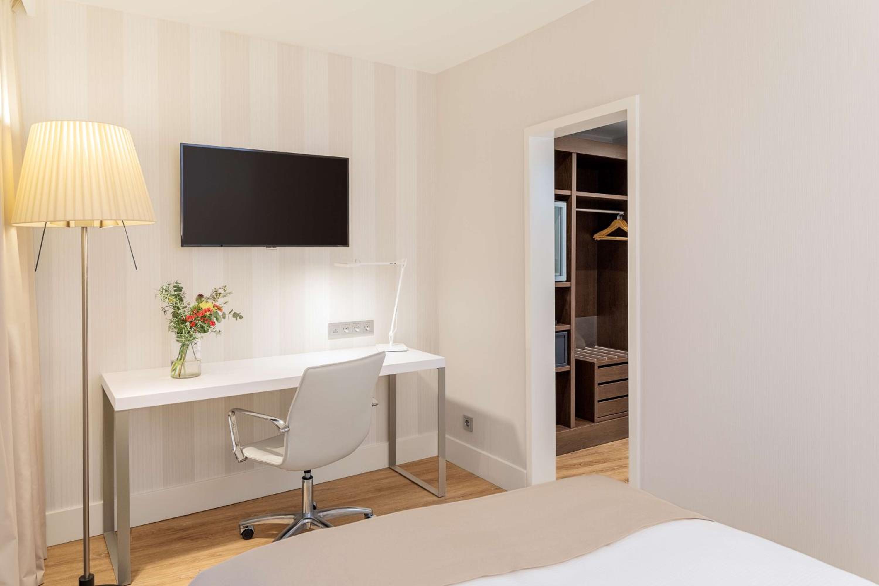 Small Standard Single Room