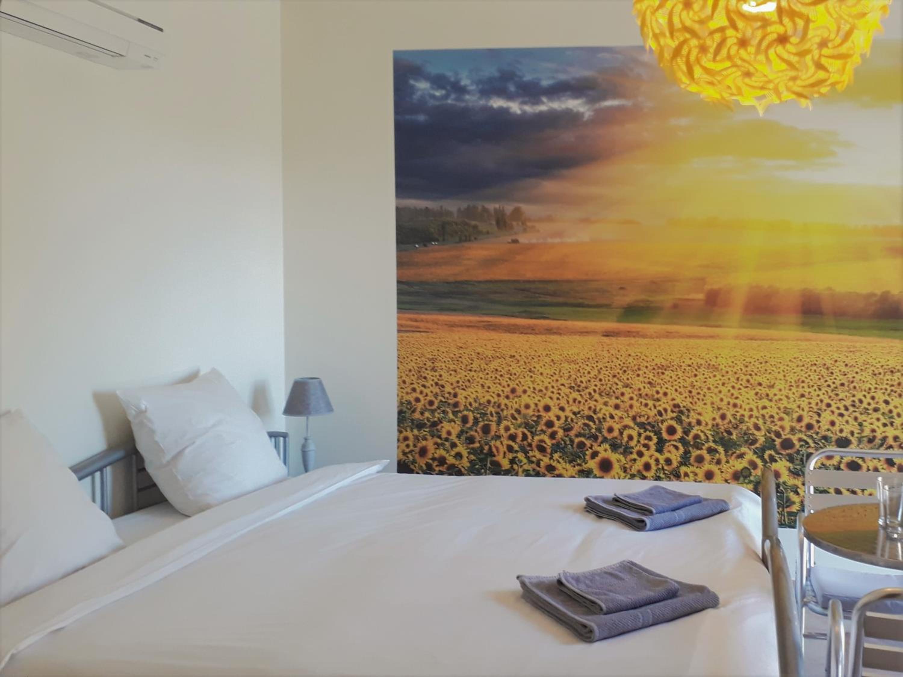 Double or Twin Room with Private Bathroom photo 2