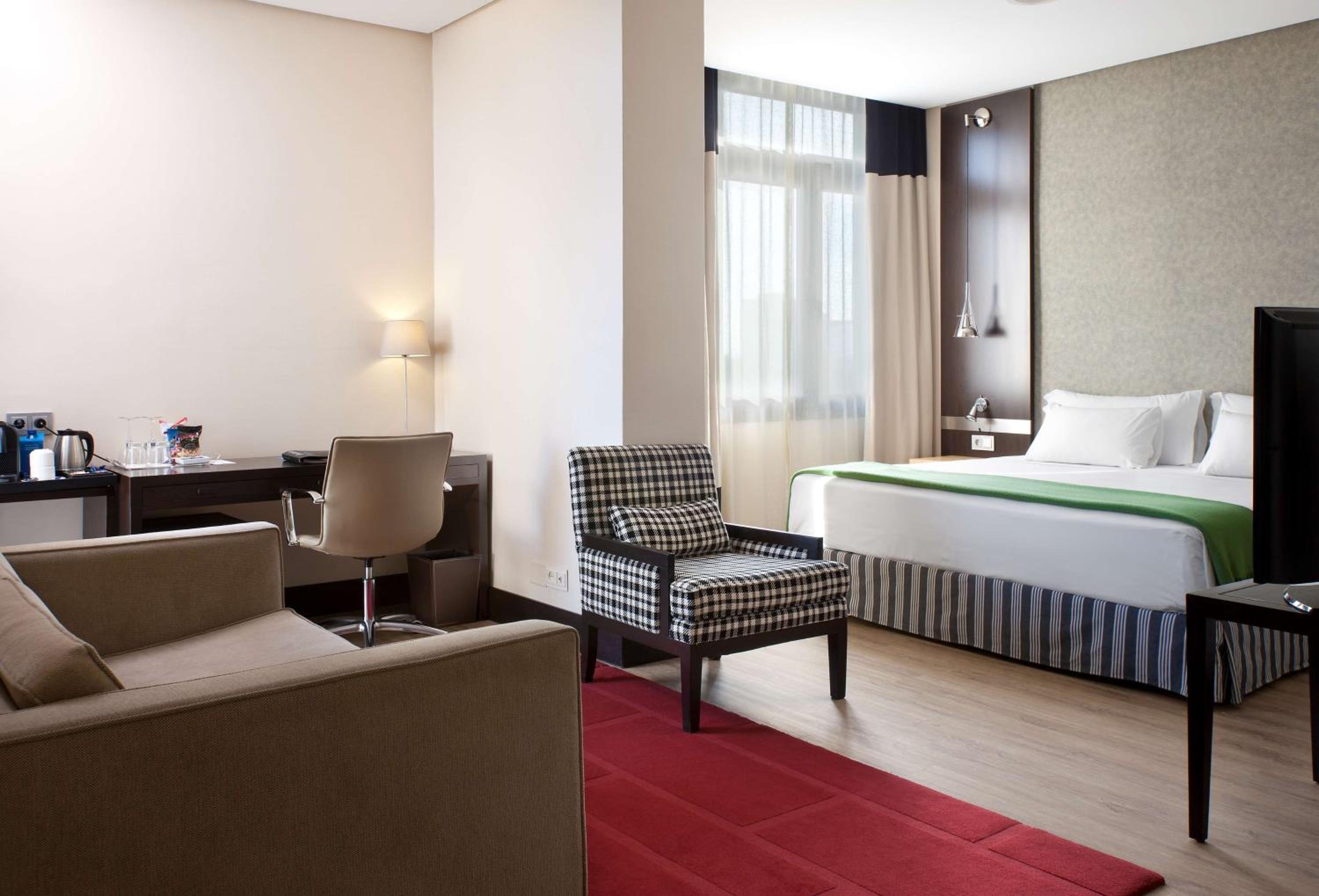 Junior Suite with Terrace - Photo 4