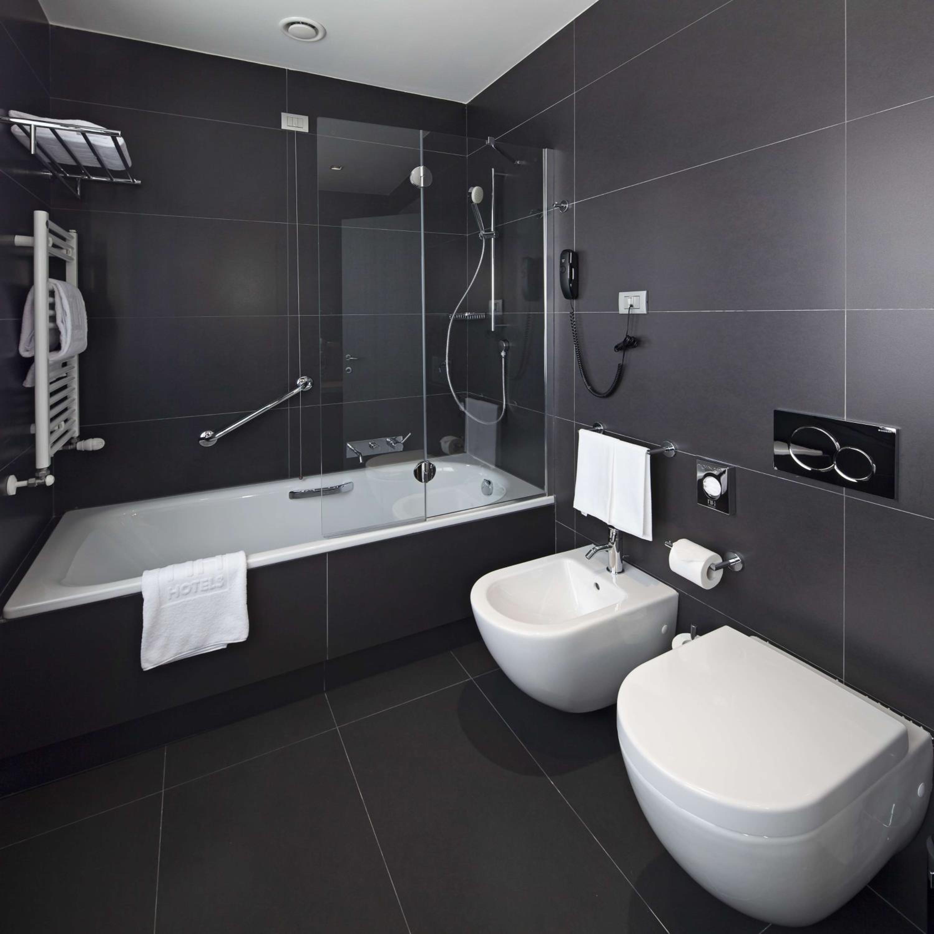 Standard Double Or Twin Room Free Parking With Breakfast photo 3