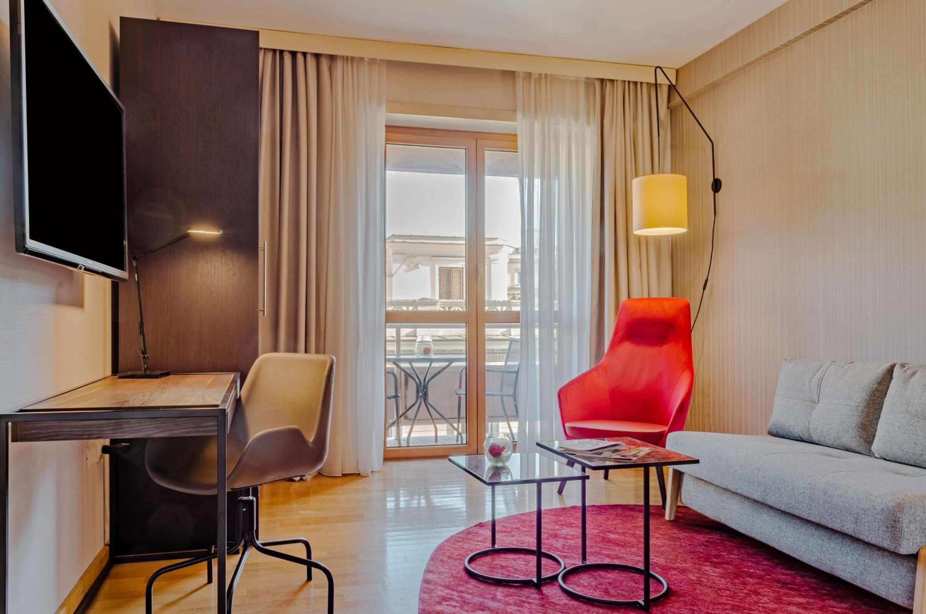 Family Adjoining Room with Extra Bed (6 Adults)